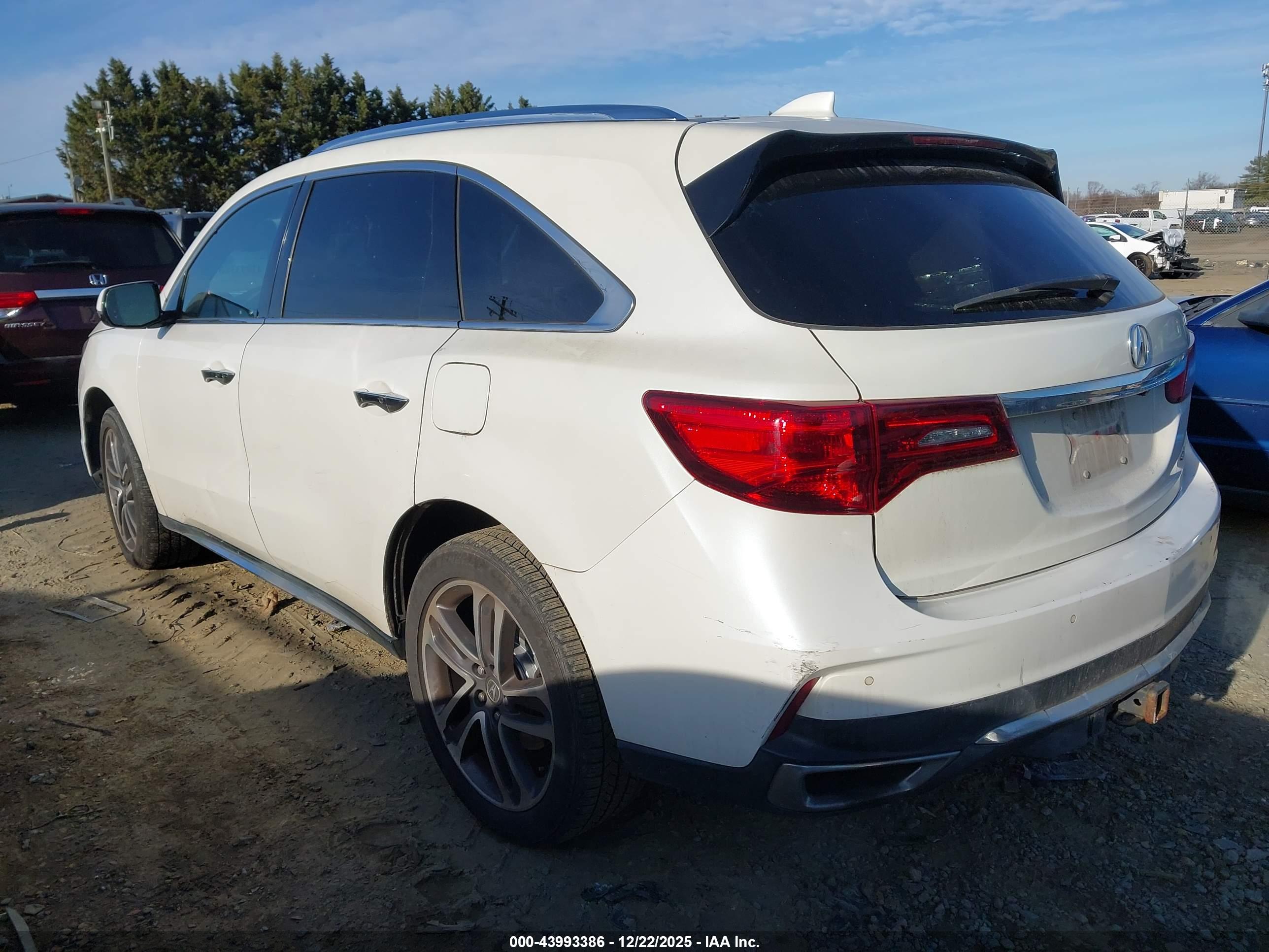ACURA MDX image 3