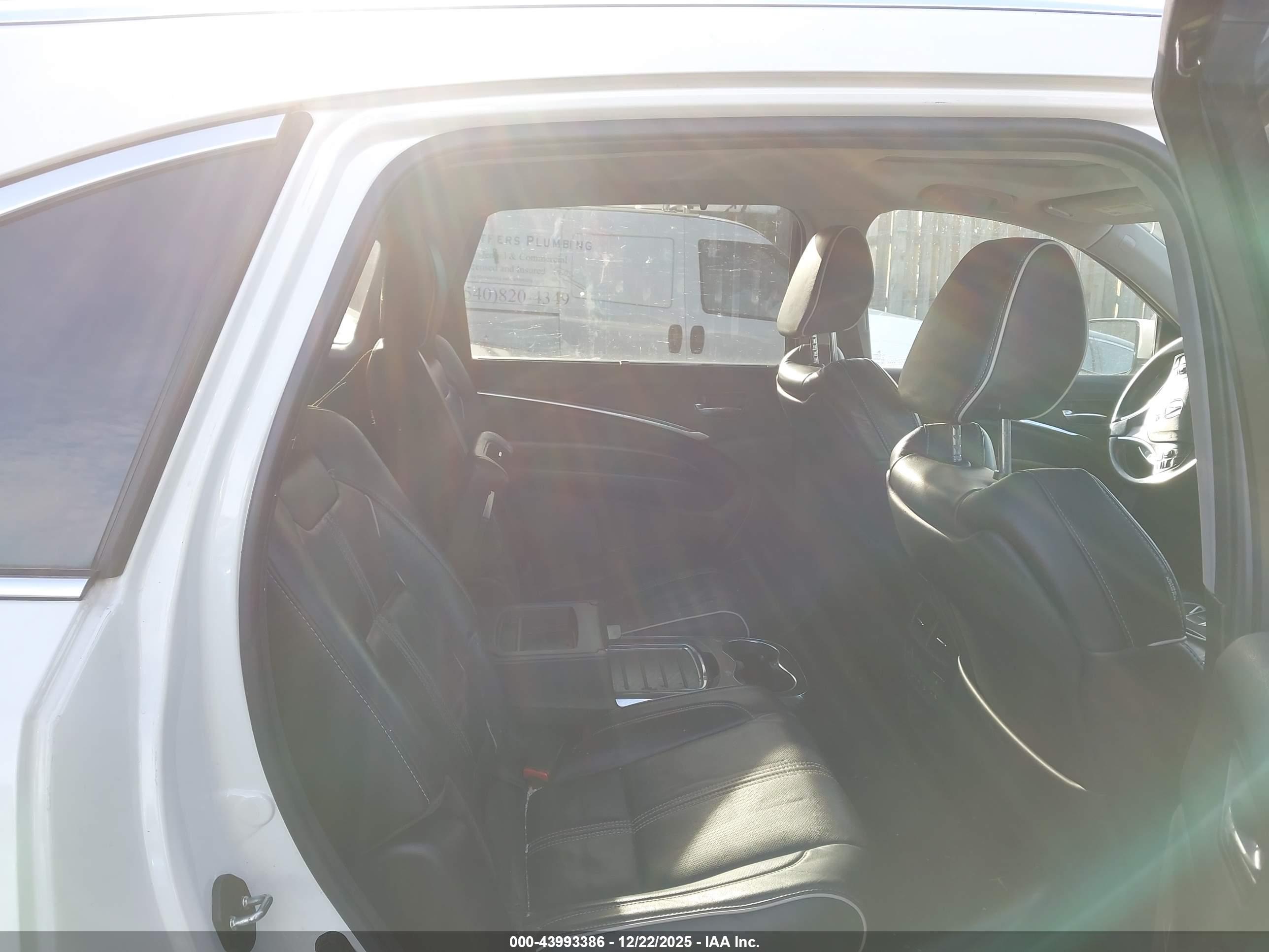 ACURA MDX image 8