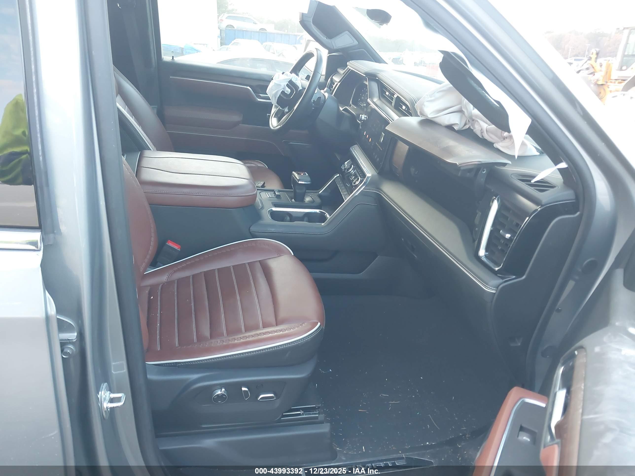 GMC SIERRA image 5