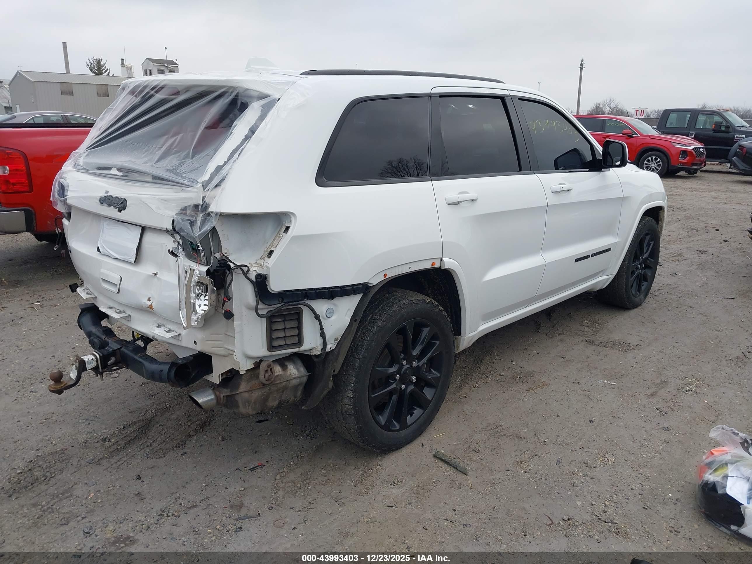 JEEP GRAND image 4