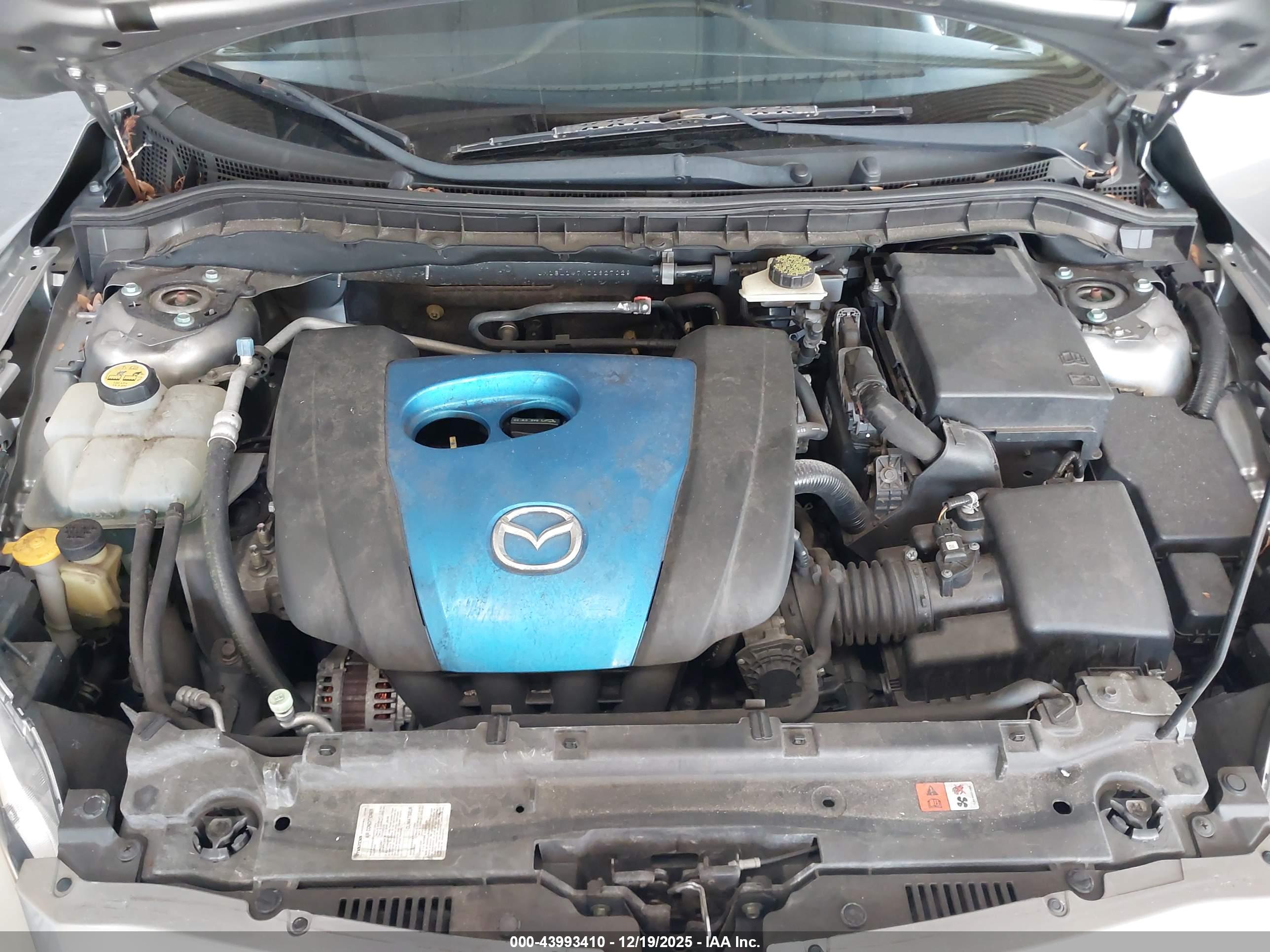 MAZDA MAZDA3 image 10