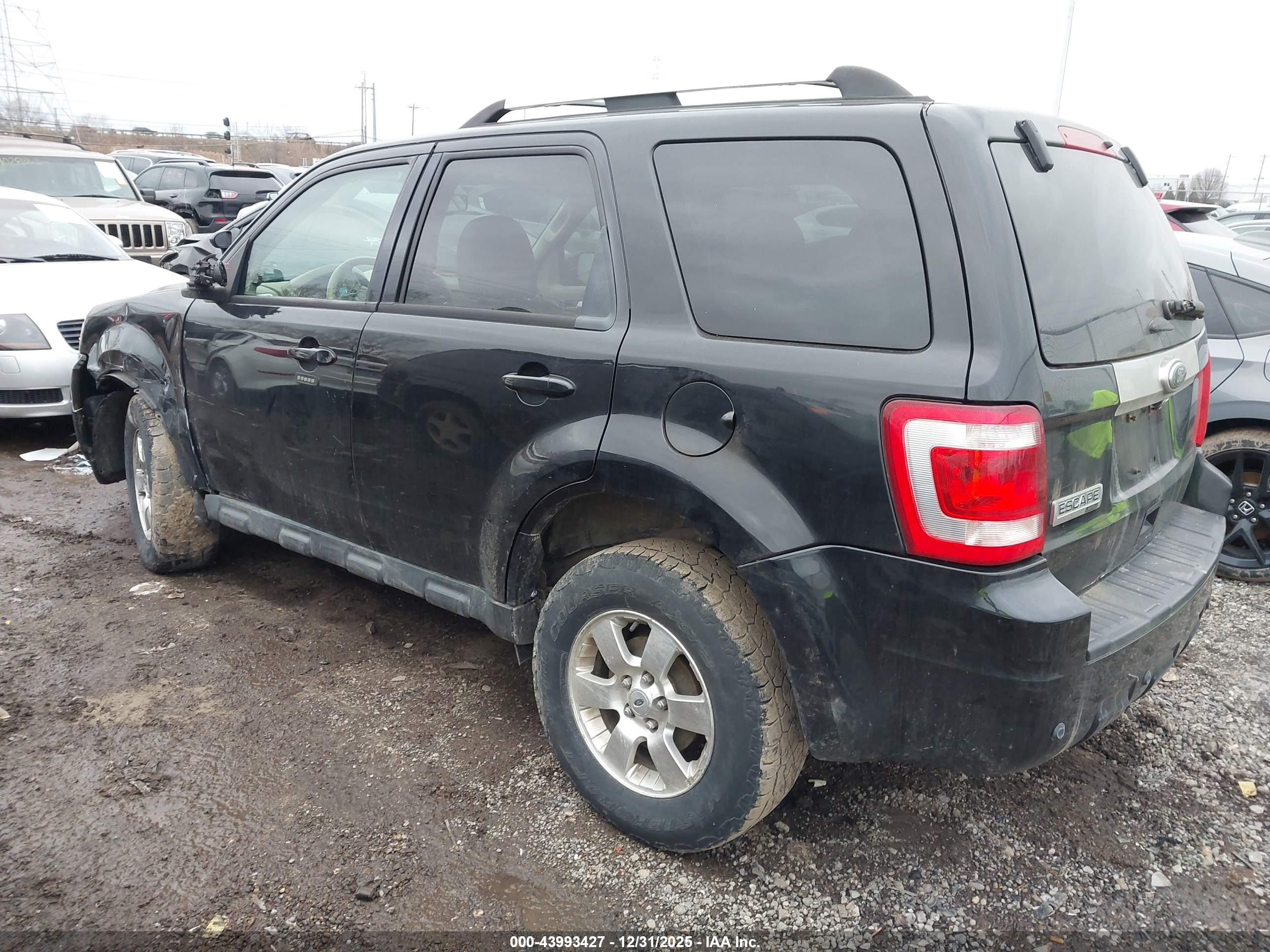 FORD ESCAPE image 3