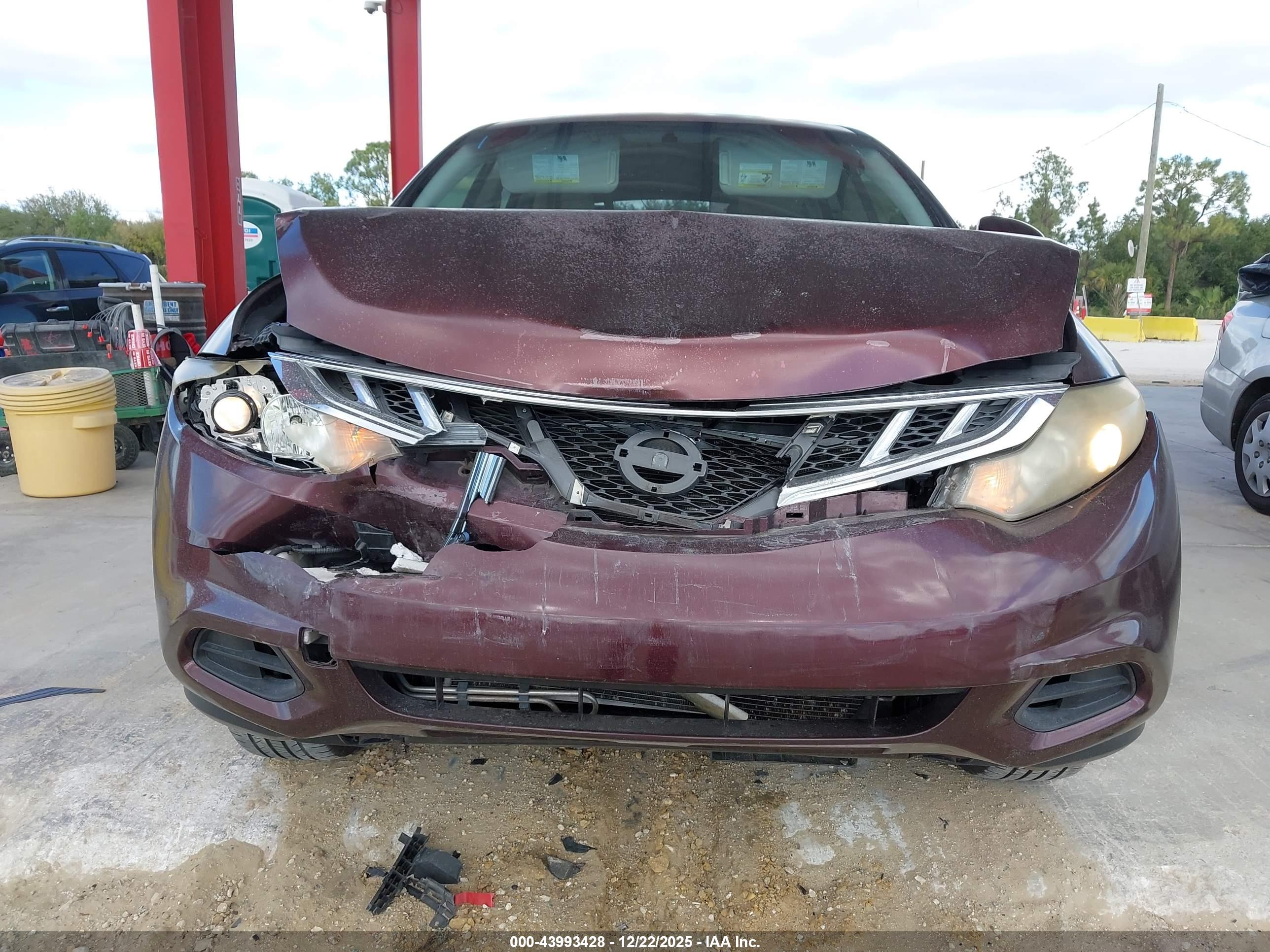 NISSAN MURANO image 6