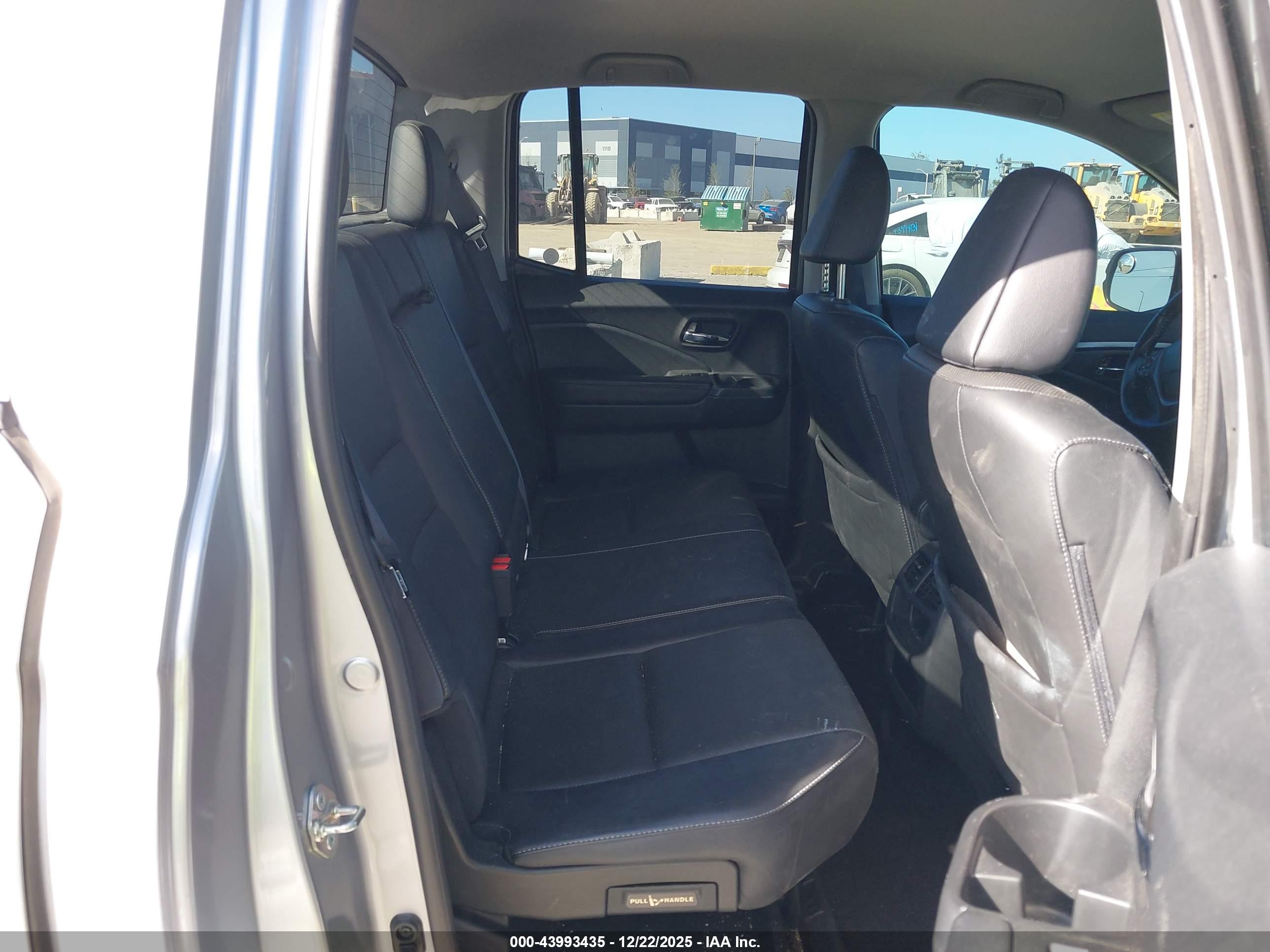 HONDA RIDGELINE image 8