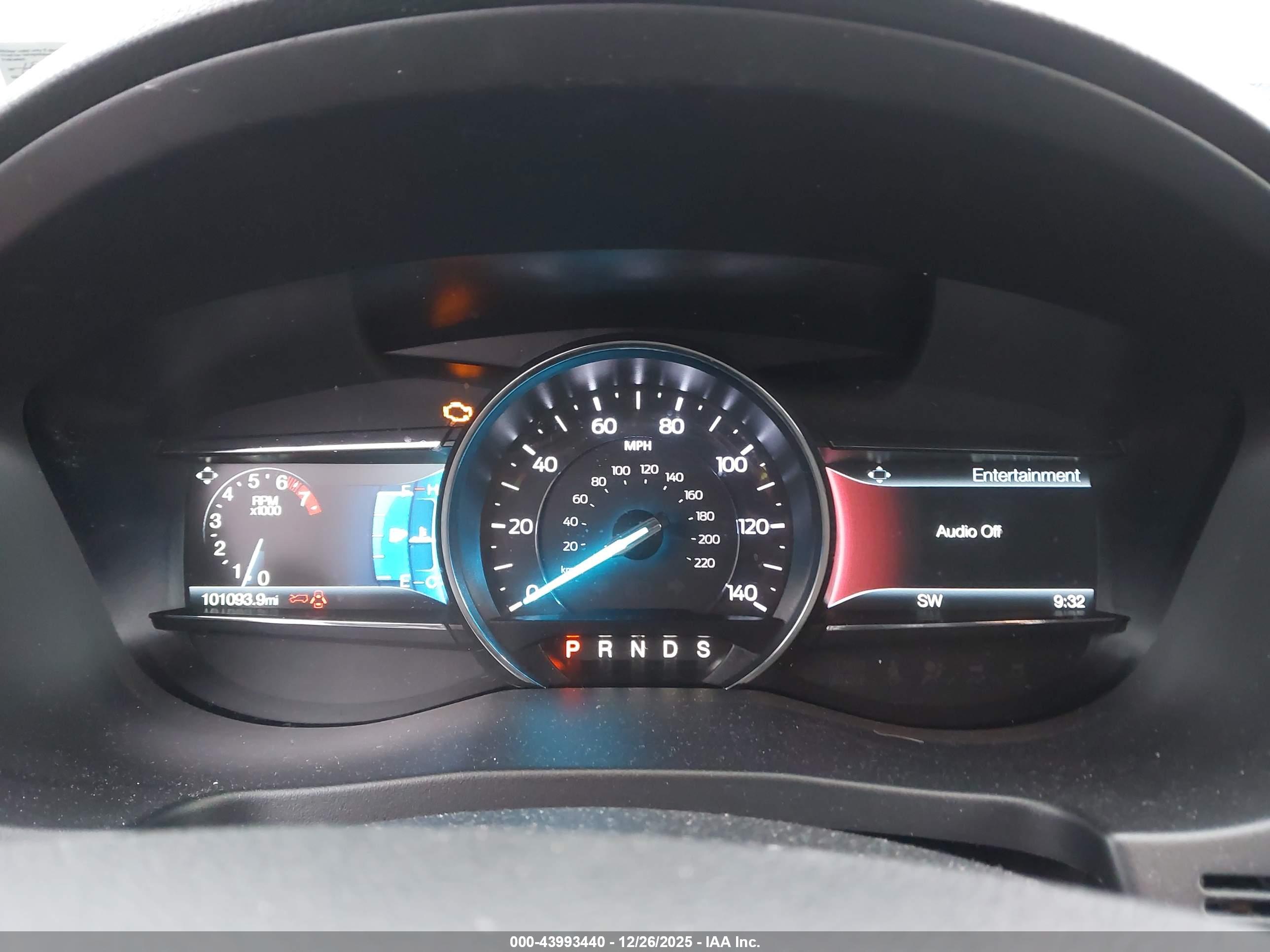 FORD EXPLORER image 7