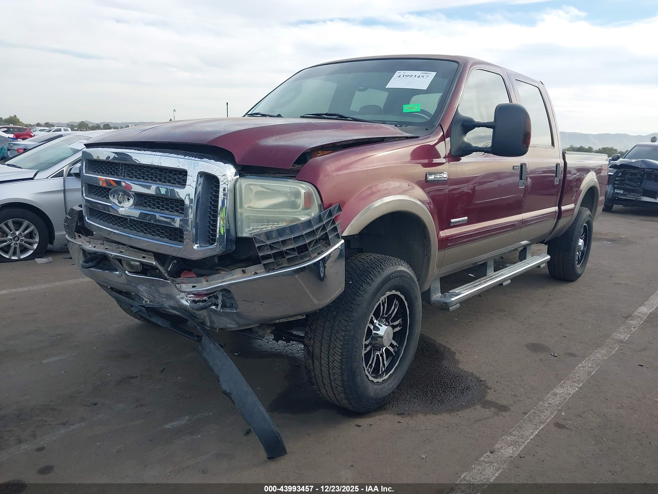 FORD F-250 image 2