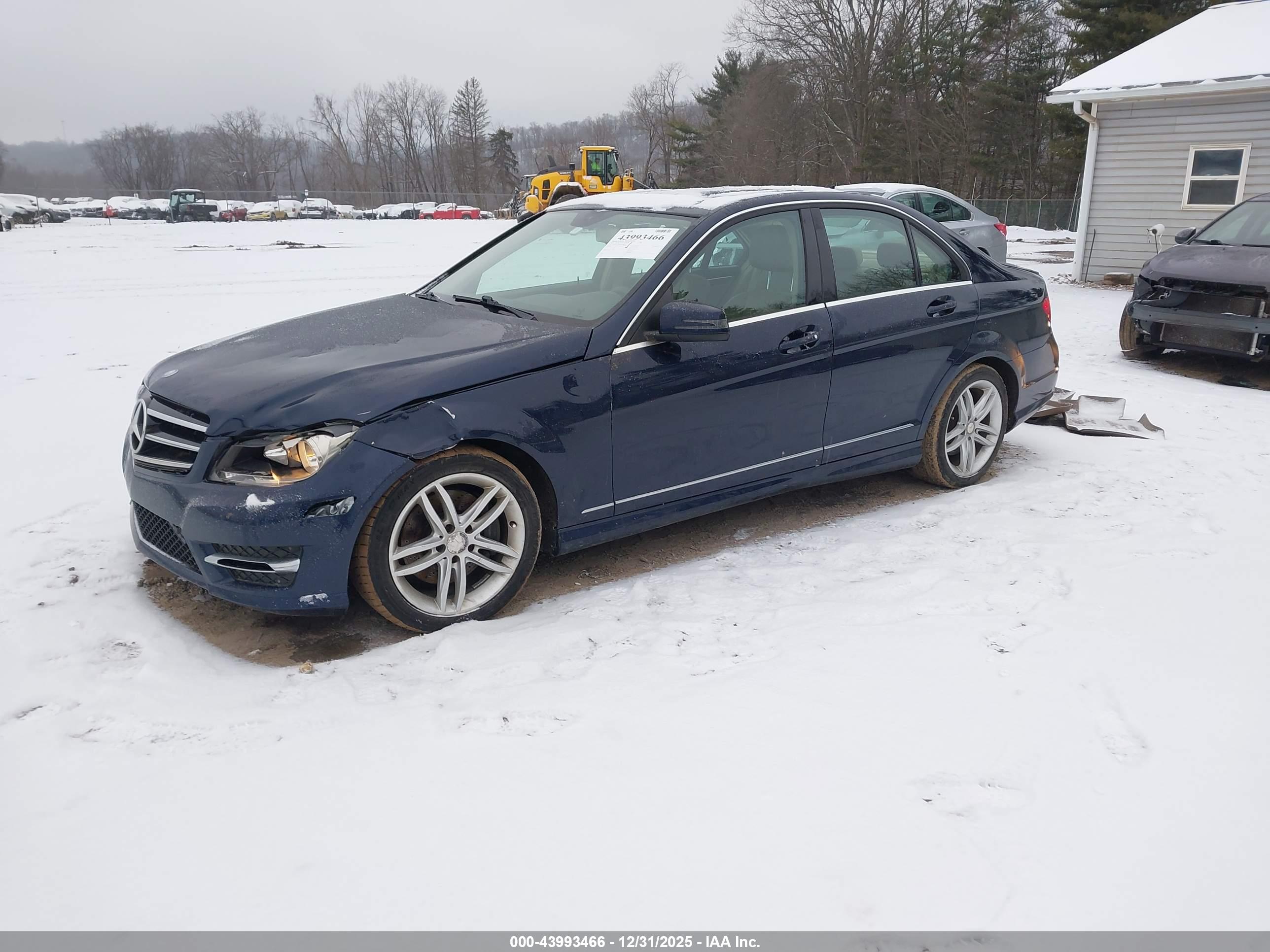 MERCEDES-BENZ C image 2