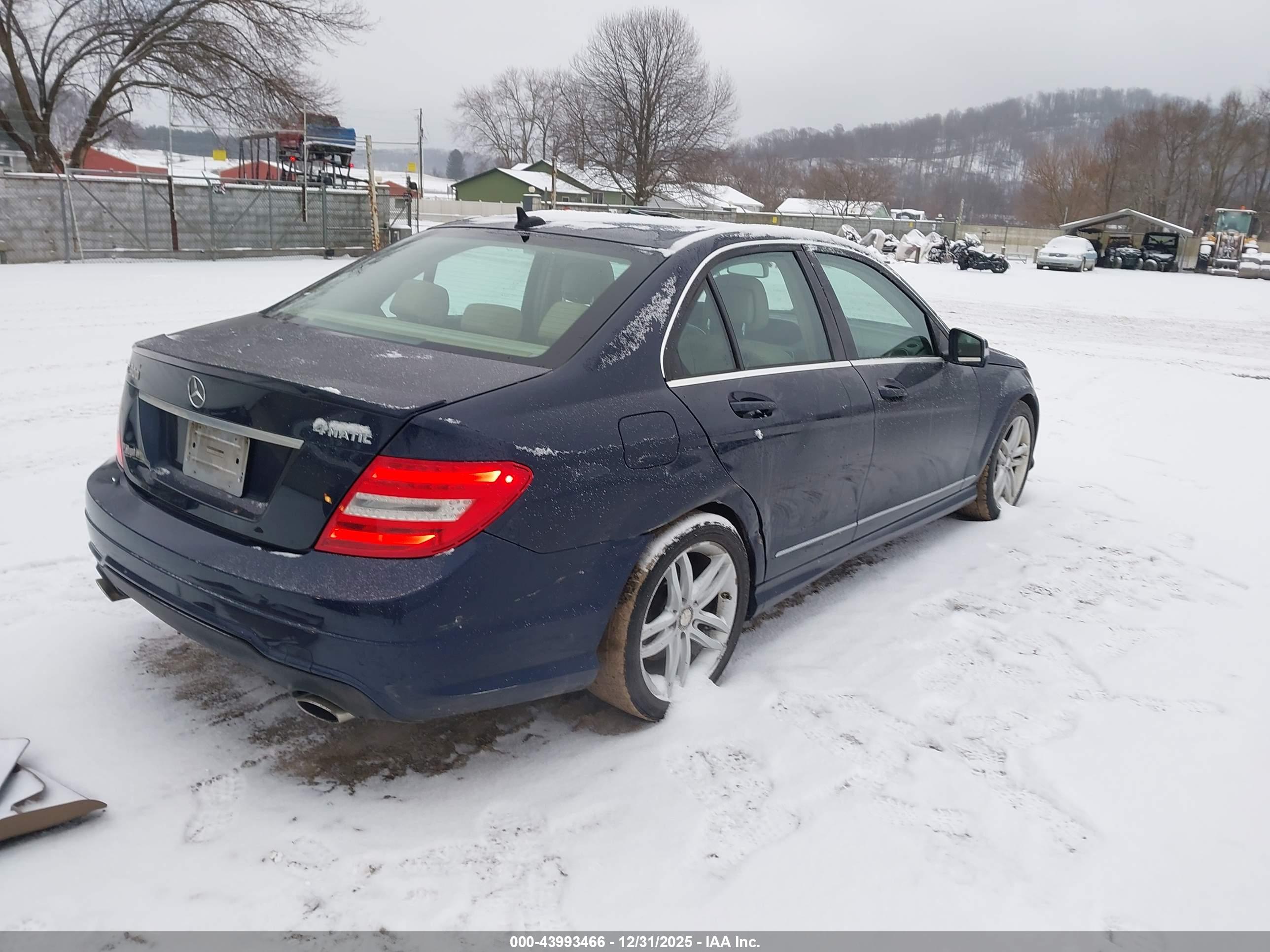 MERCEDES-BENZ C image 4