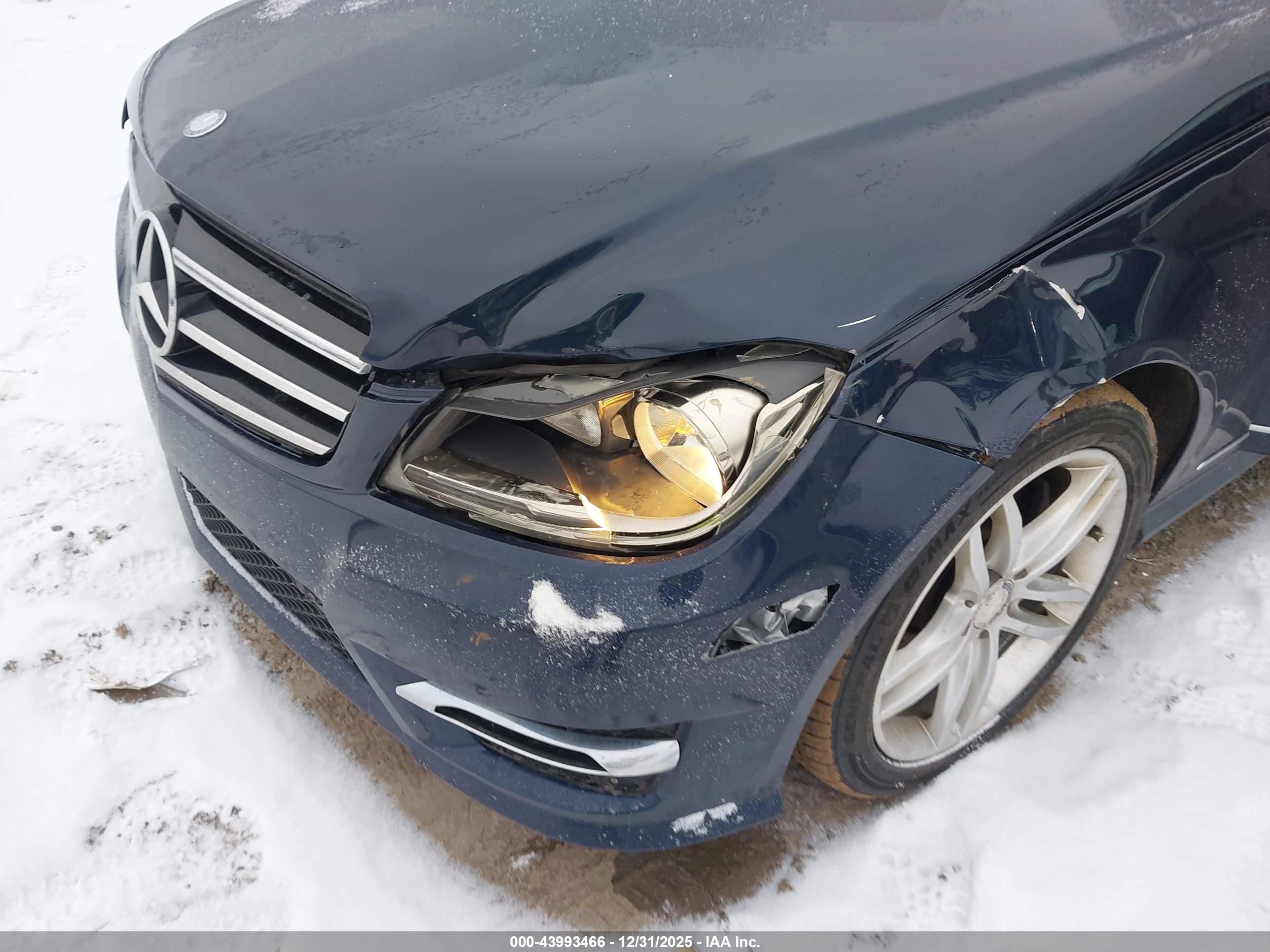 MERCEDES-BENZ C image 6
