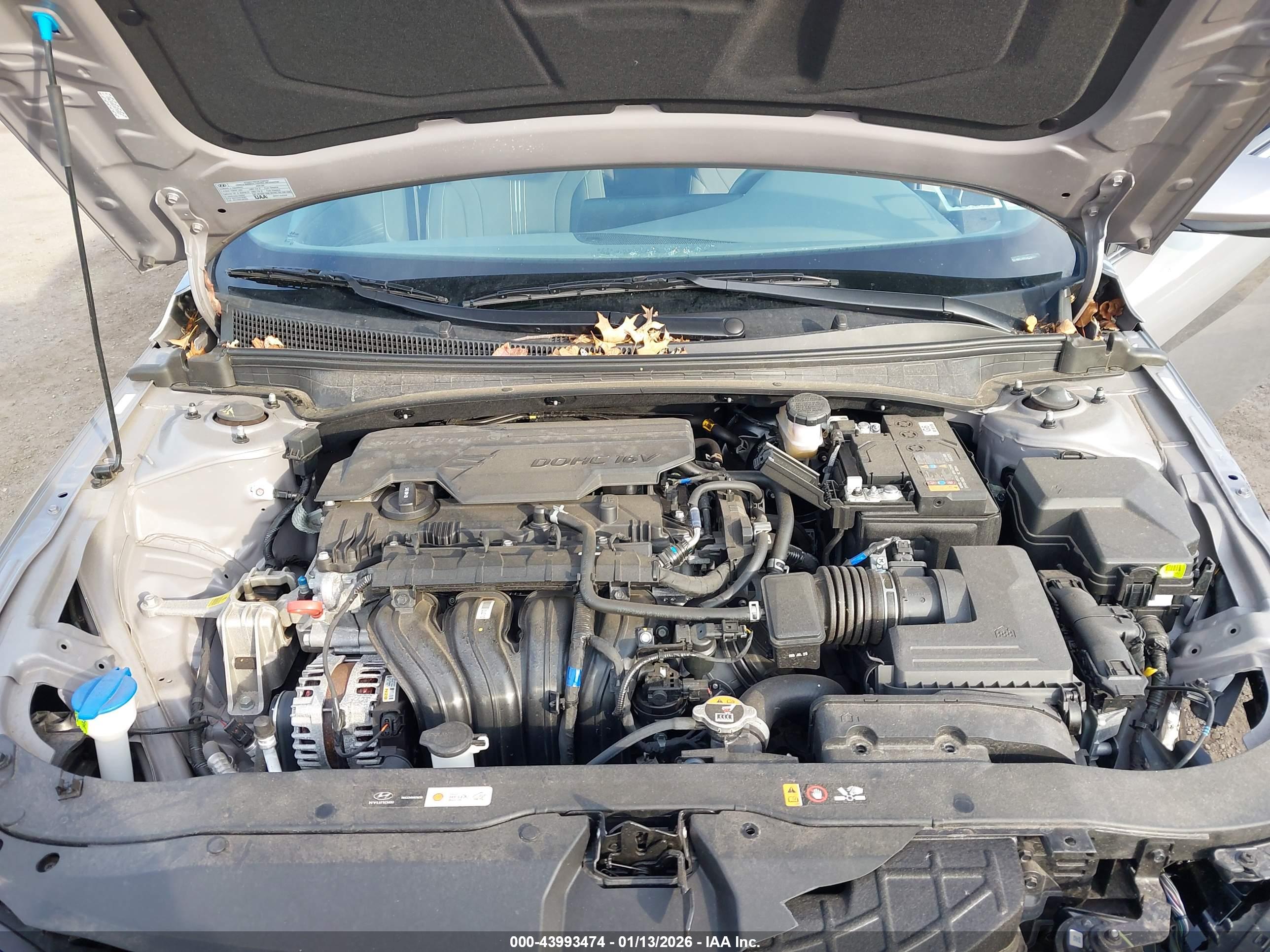 HYUNDAI ELANTRA image 10