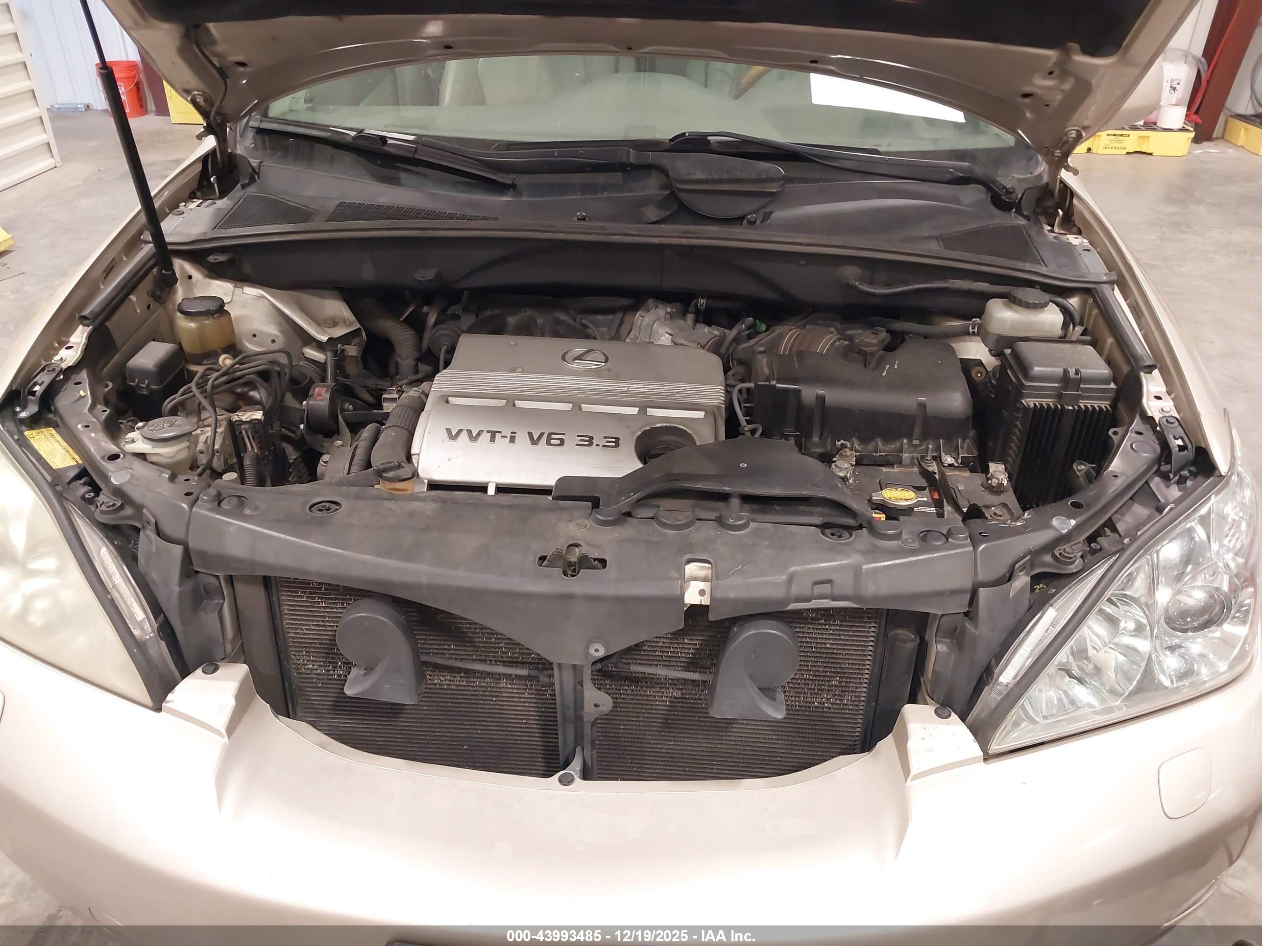 LEXUS RX image 10