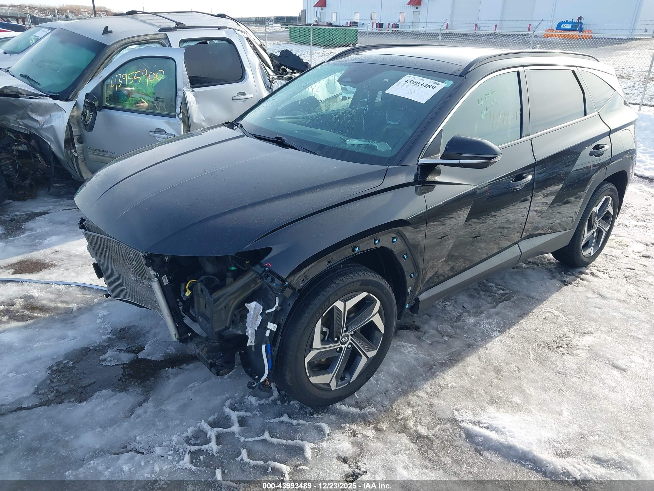 HYUNDAI TUCSON image 2