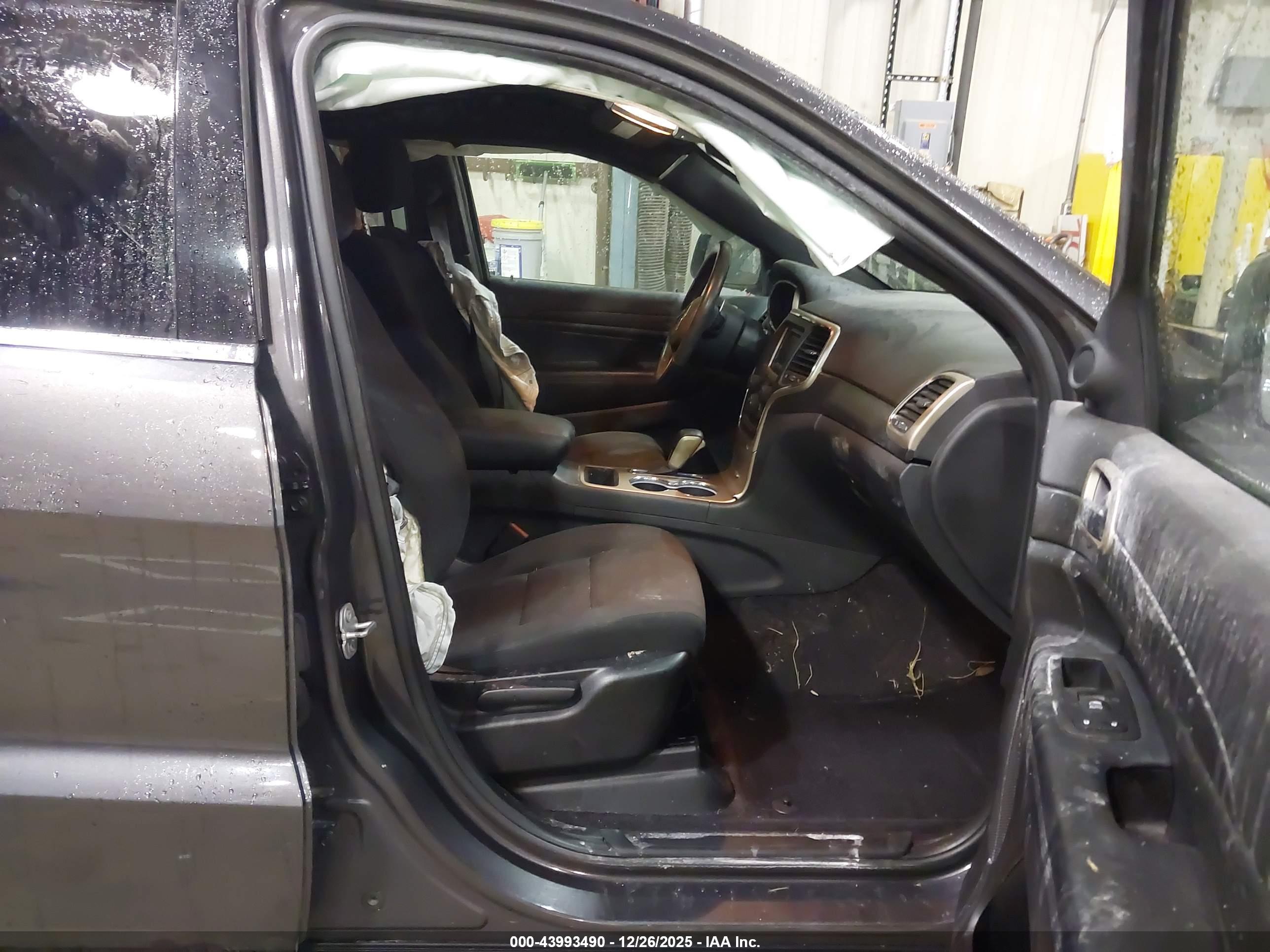 JEEP GRAND image 5