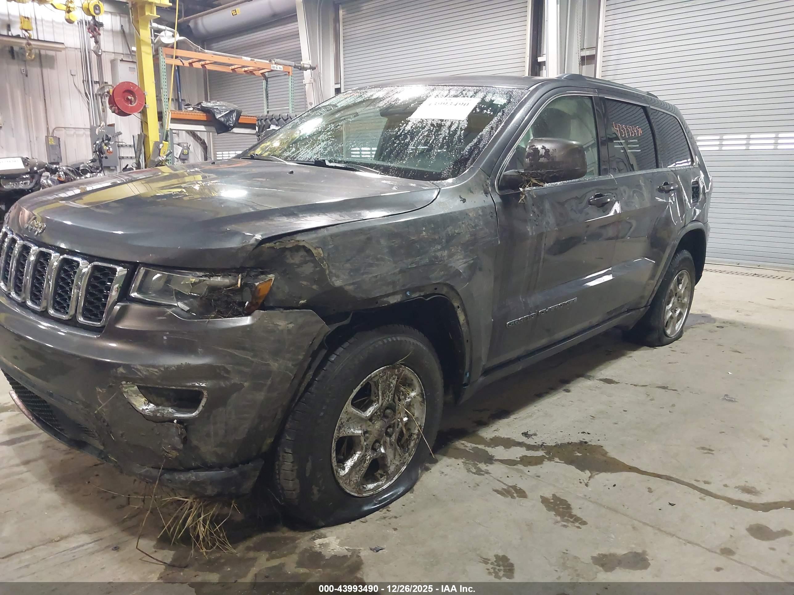 JEEP GRAND image 6