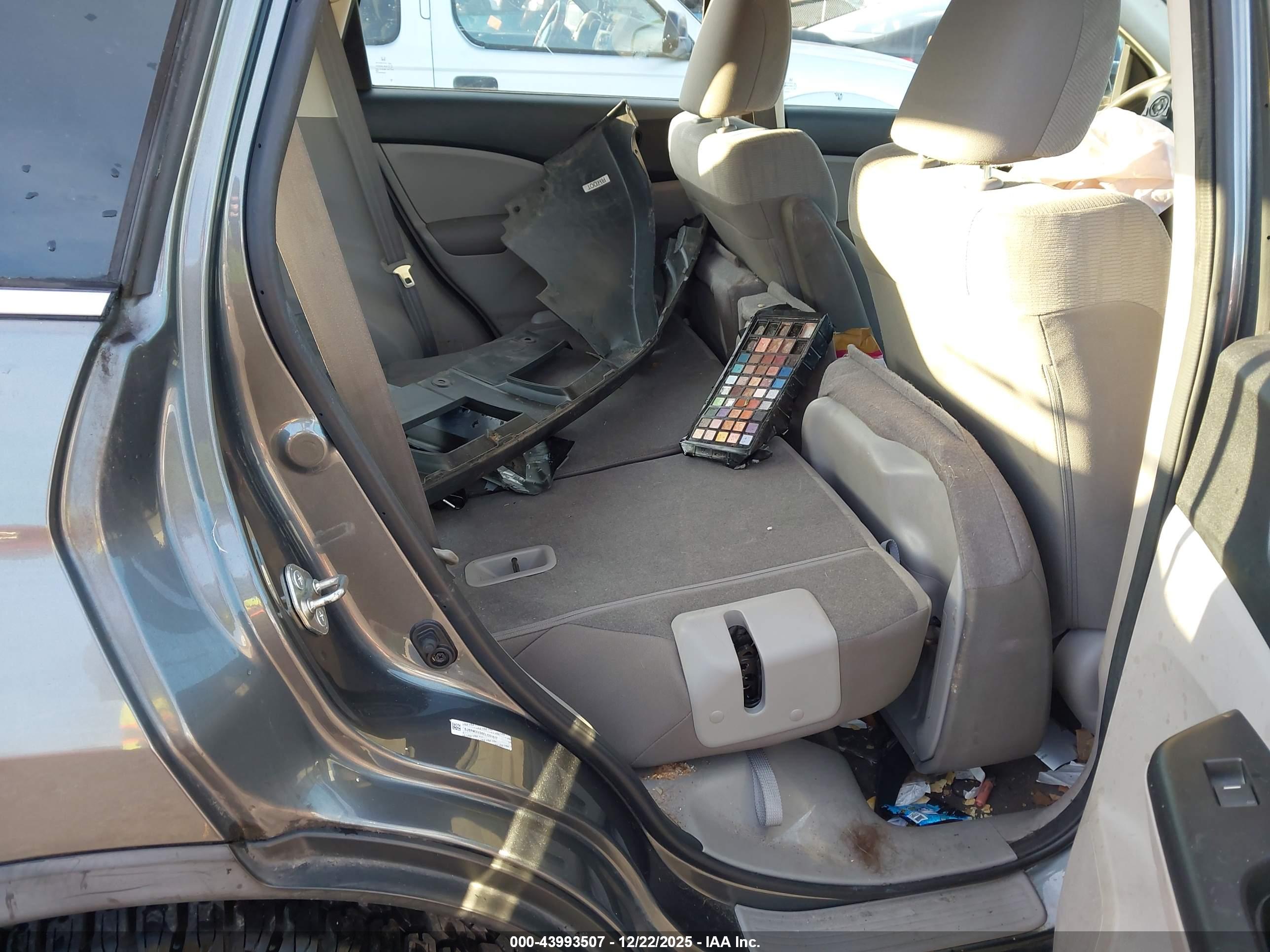 HONDA CR-V image 8
