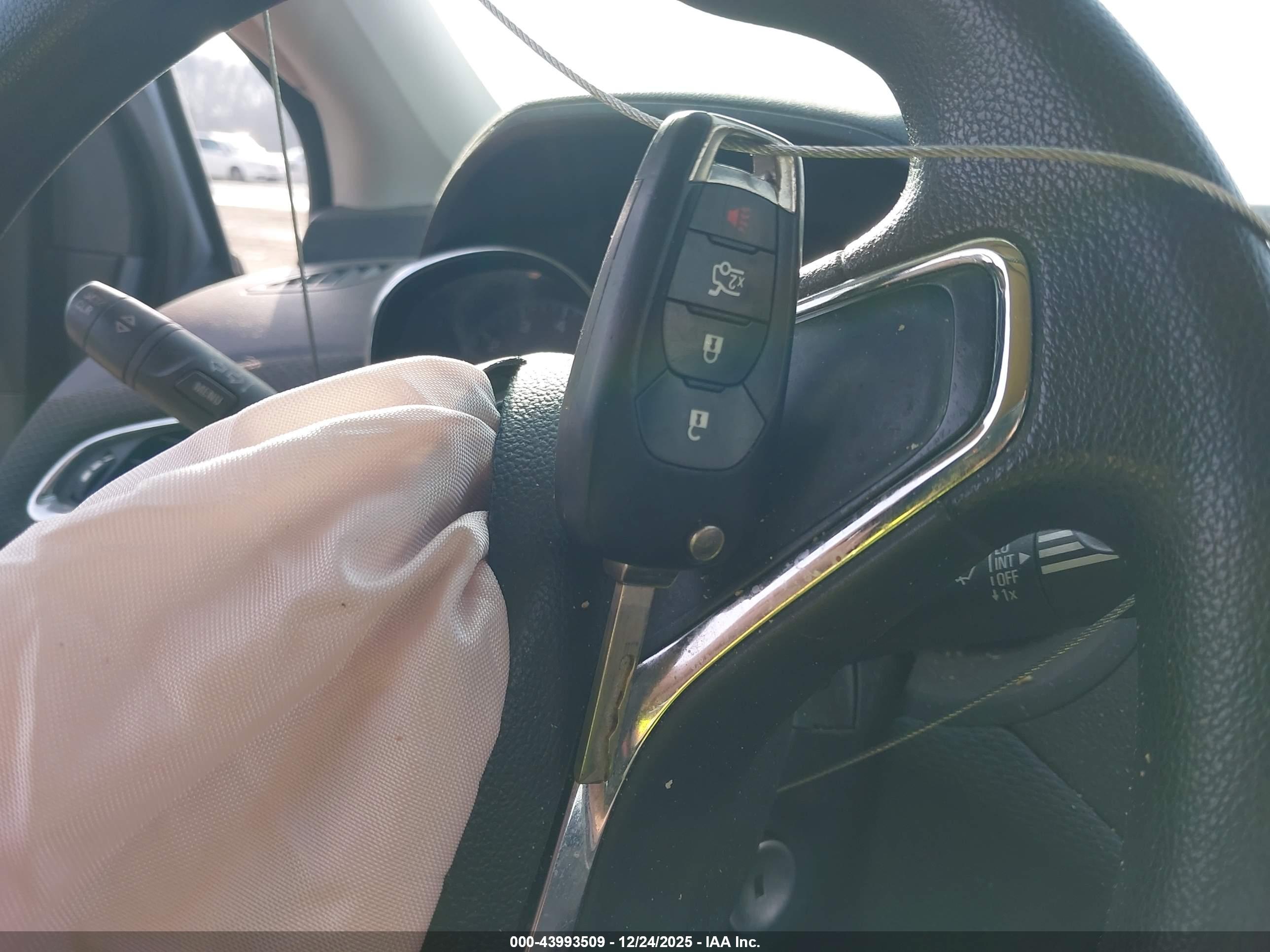 CHEVROLET CRUZE image 11
