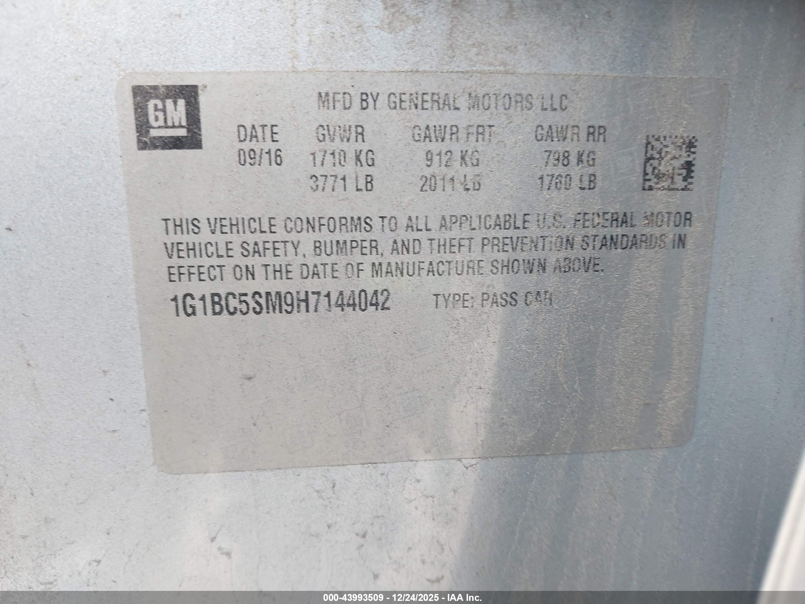 CHEVROLET CRUZE image 9