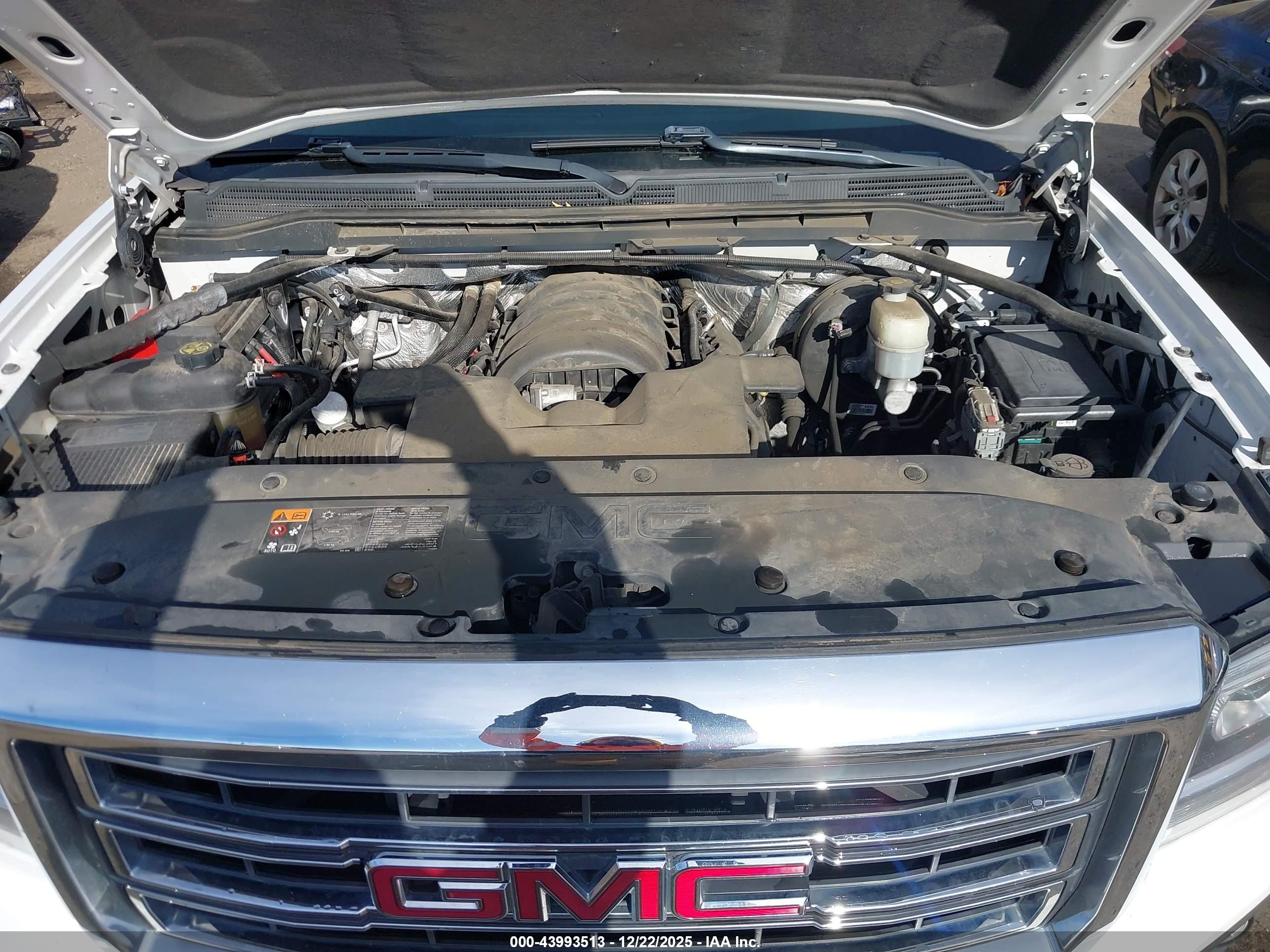 GMC SIERRA image 10