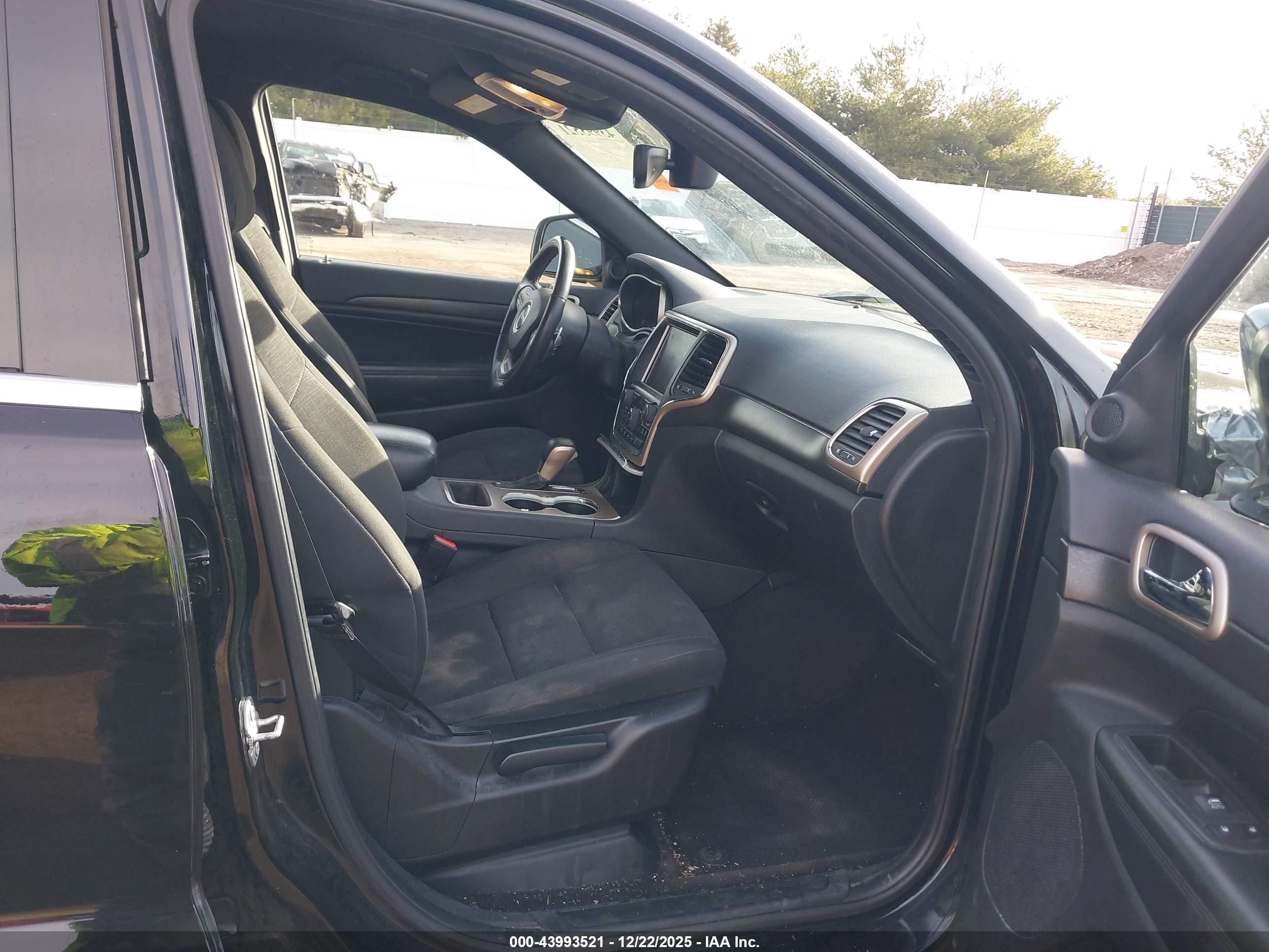 JEEP GRAND image 5