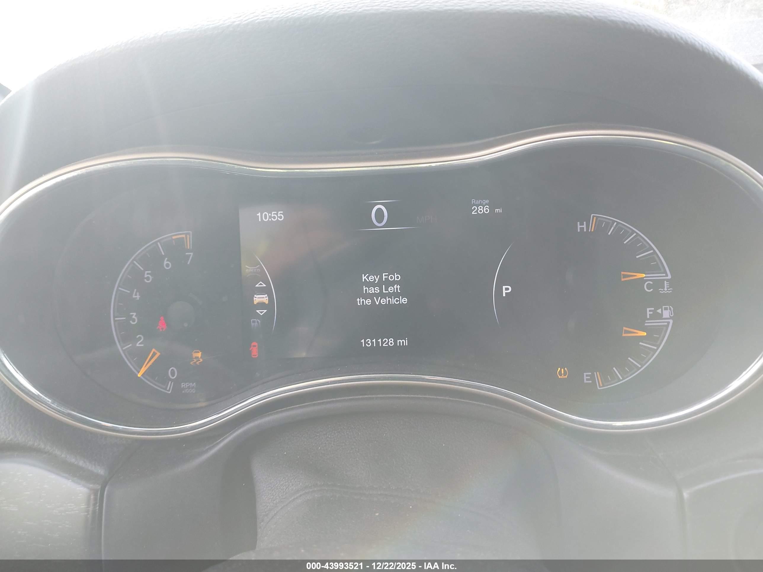 JEEP GRAND image 7