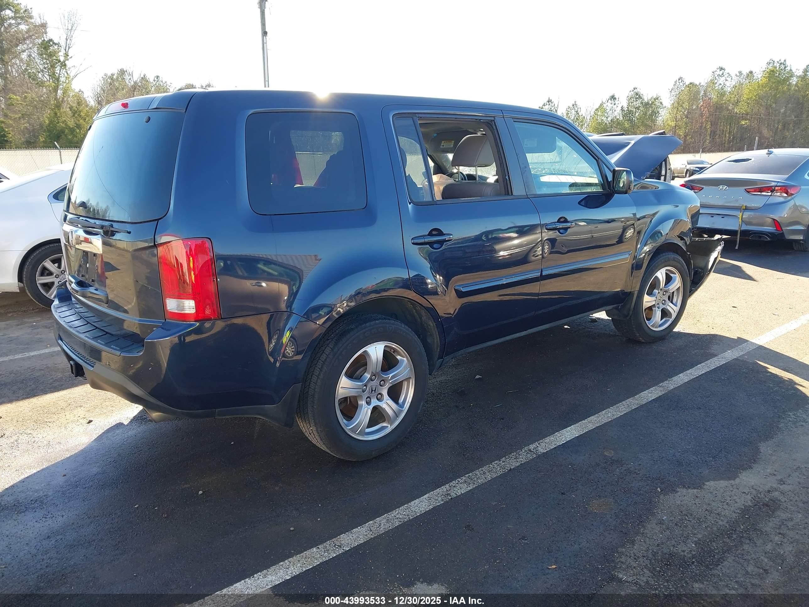 HONDA PILOT image 4