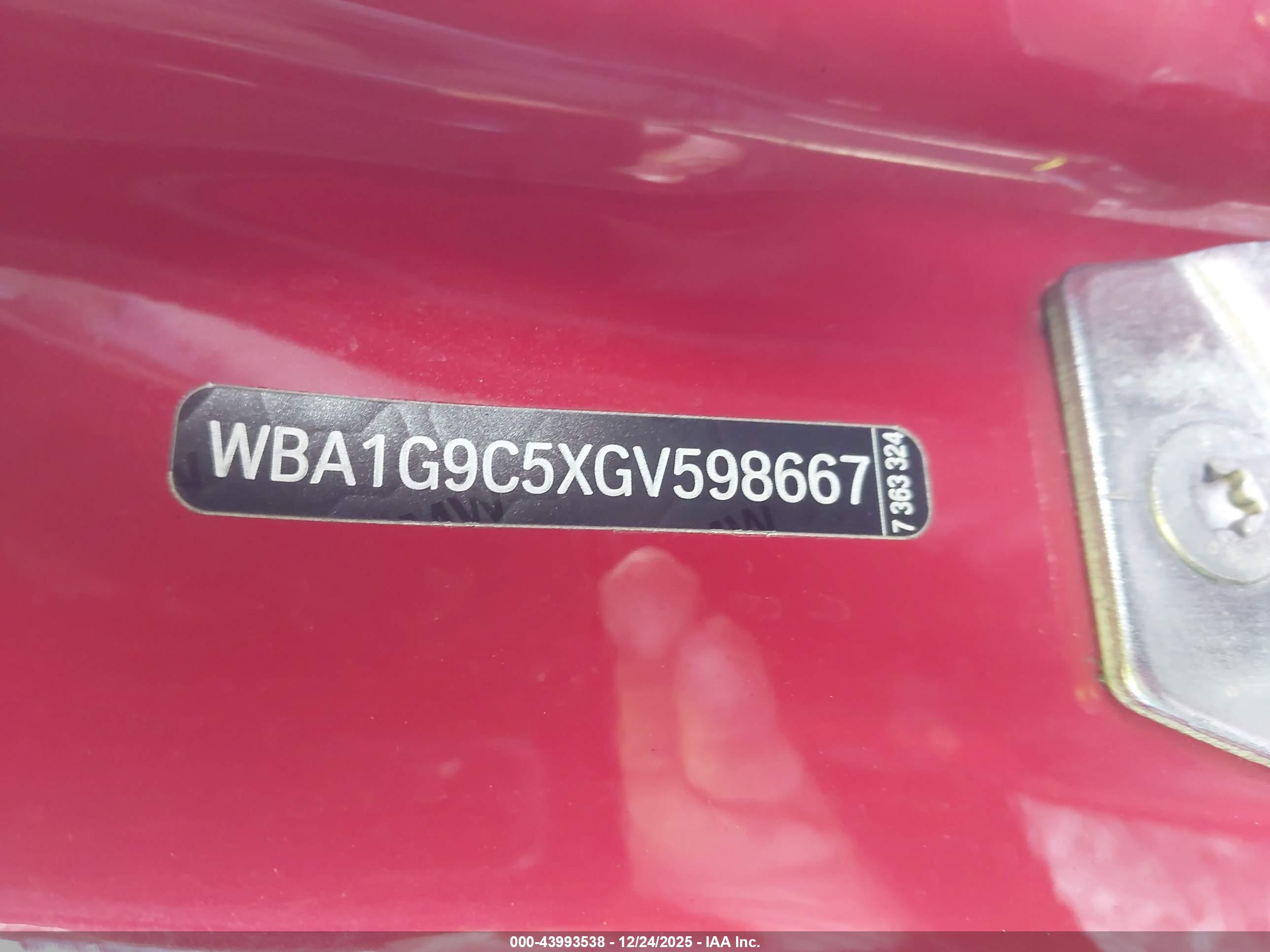 BMW 228 image 9