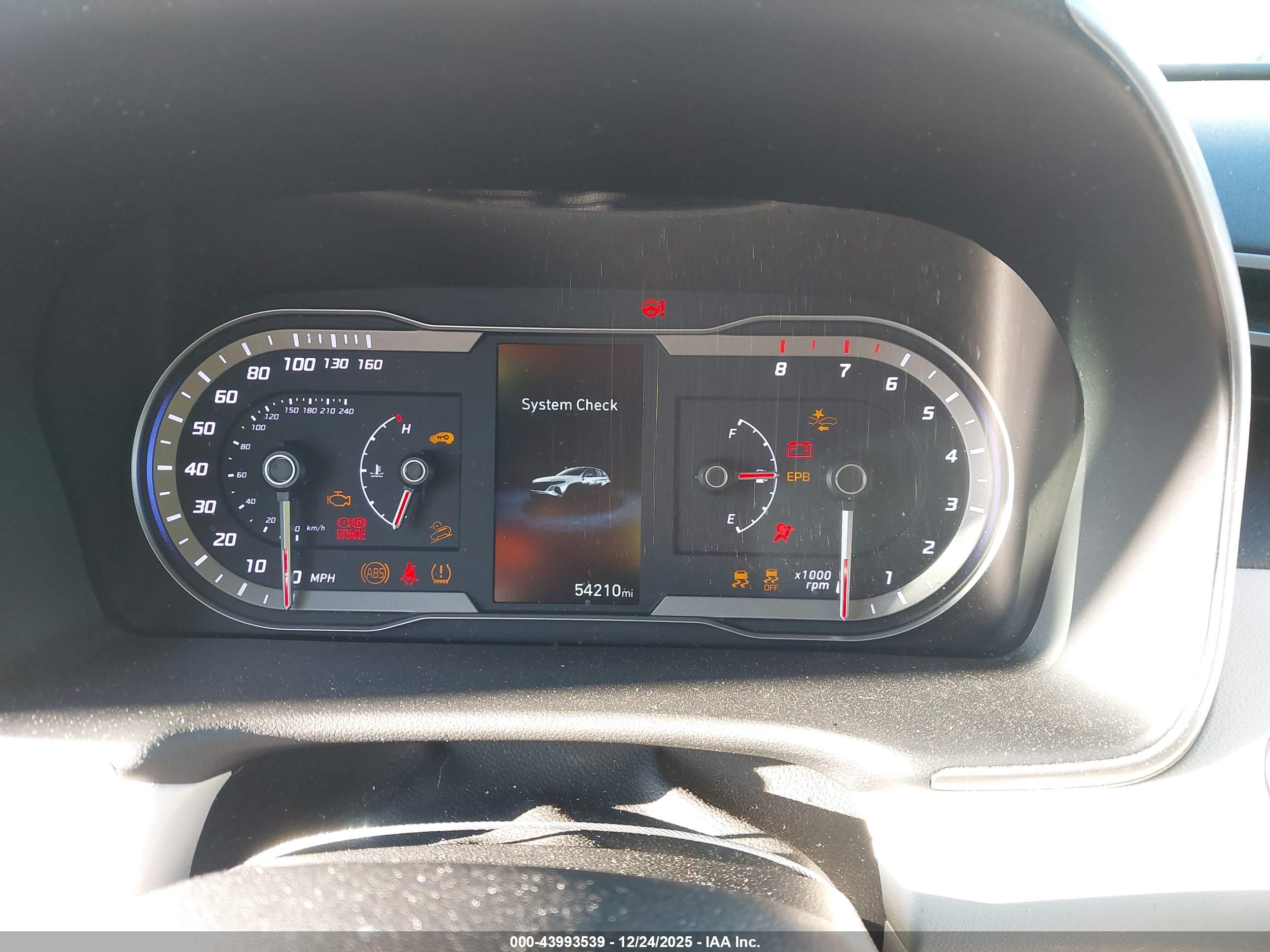 HYUNDAI TUCSON image 7
