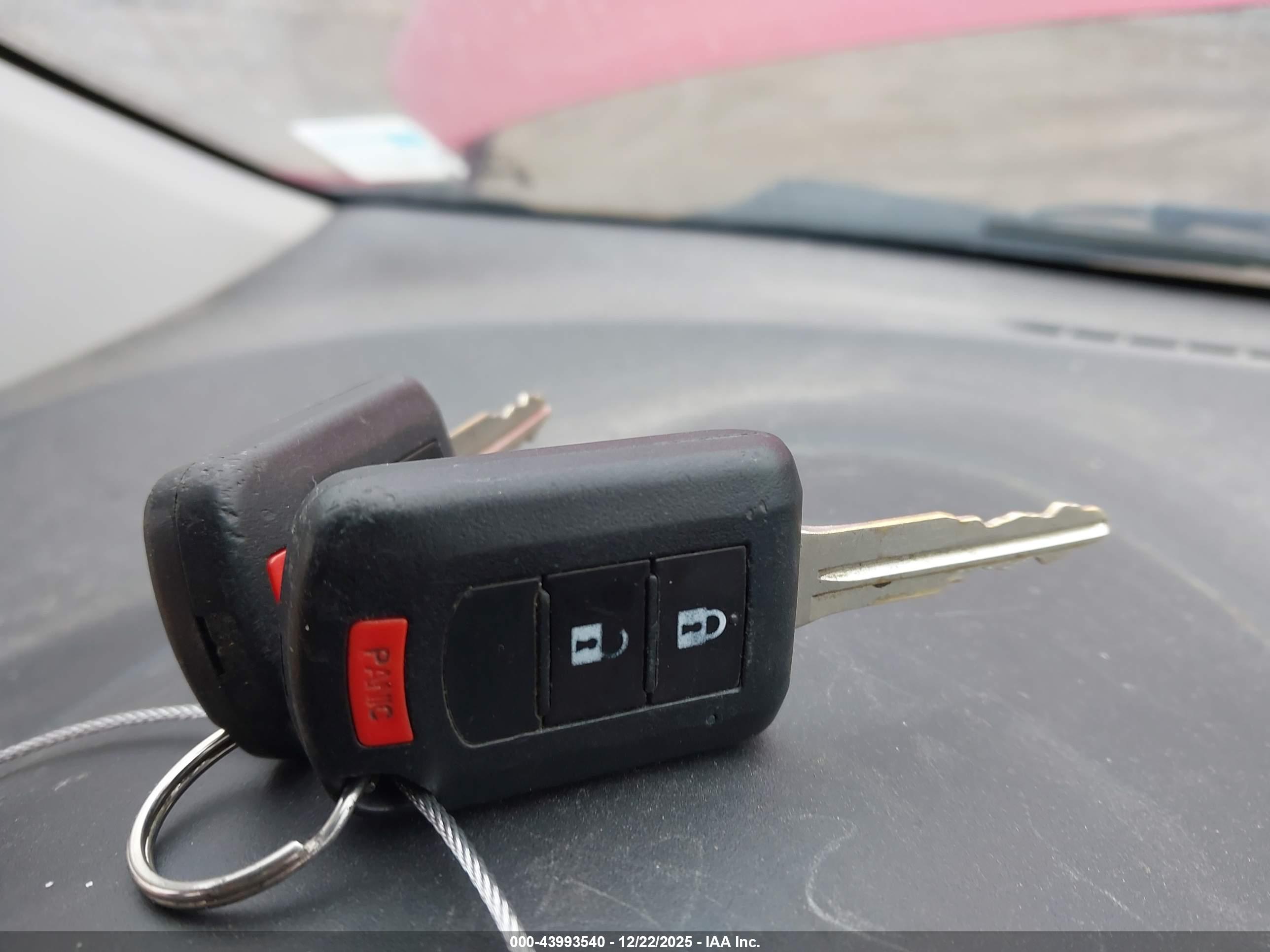 MITSUBISHI MIRAGE image 11
