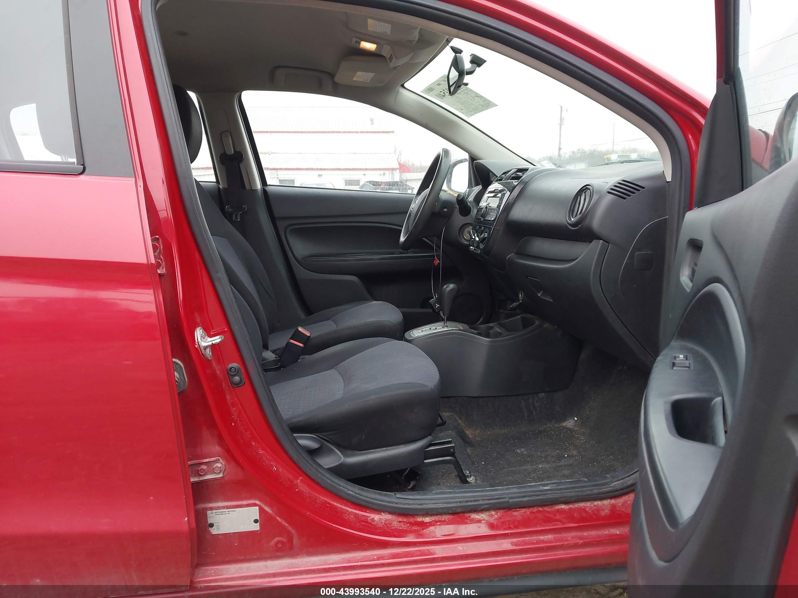 MITSUBISHI MIRAGE image 5