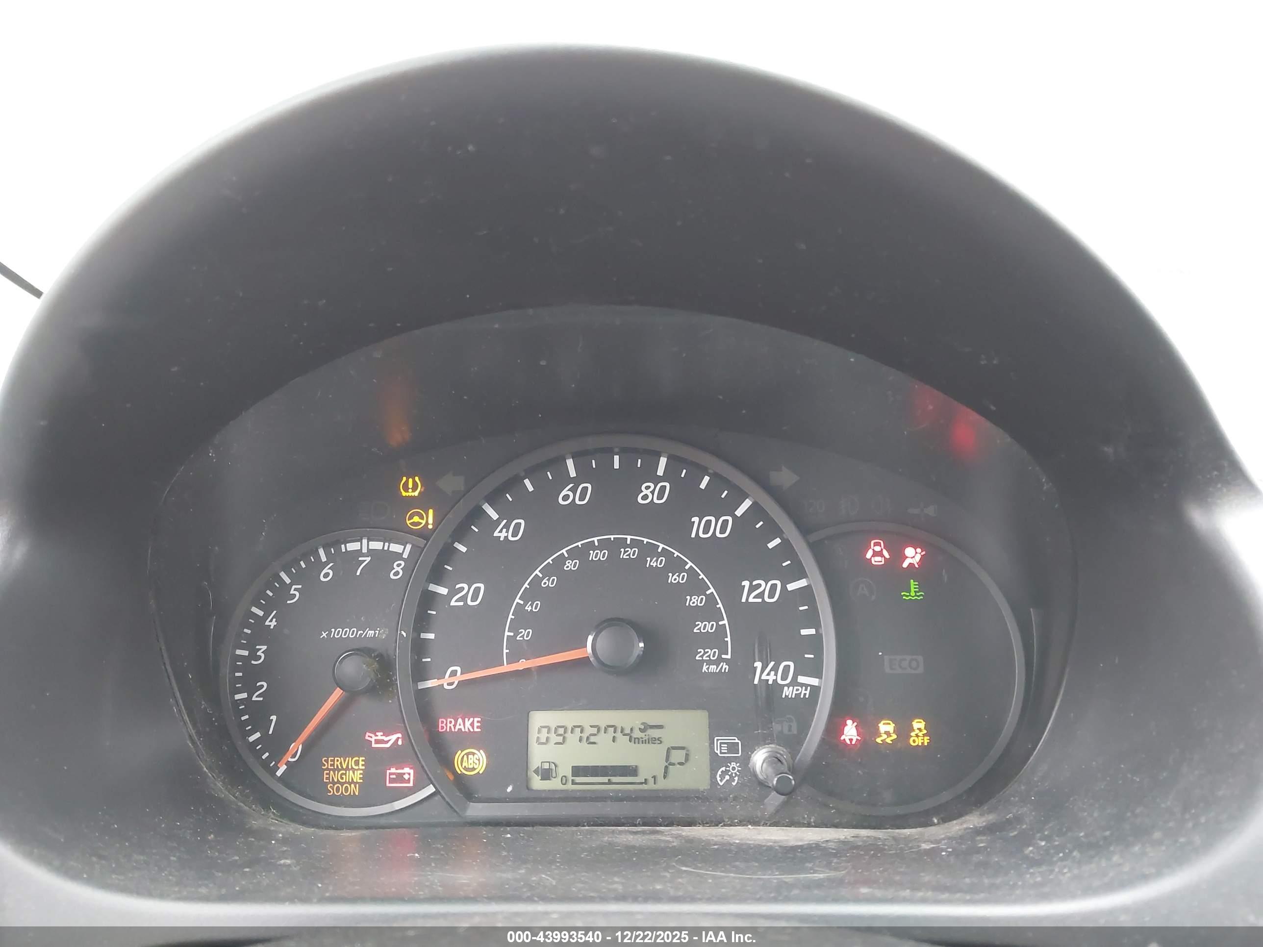 MITSUBISHI MIRAGE image 7