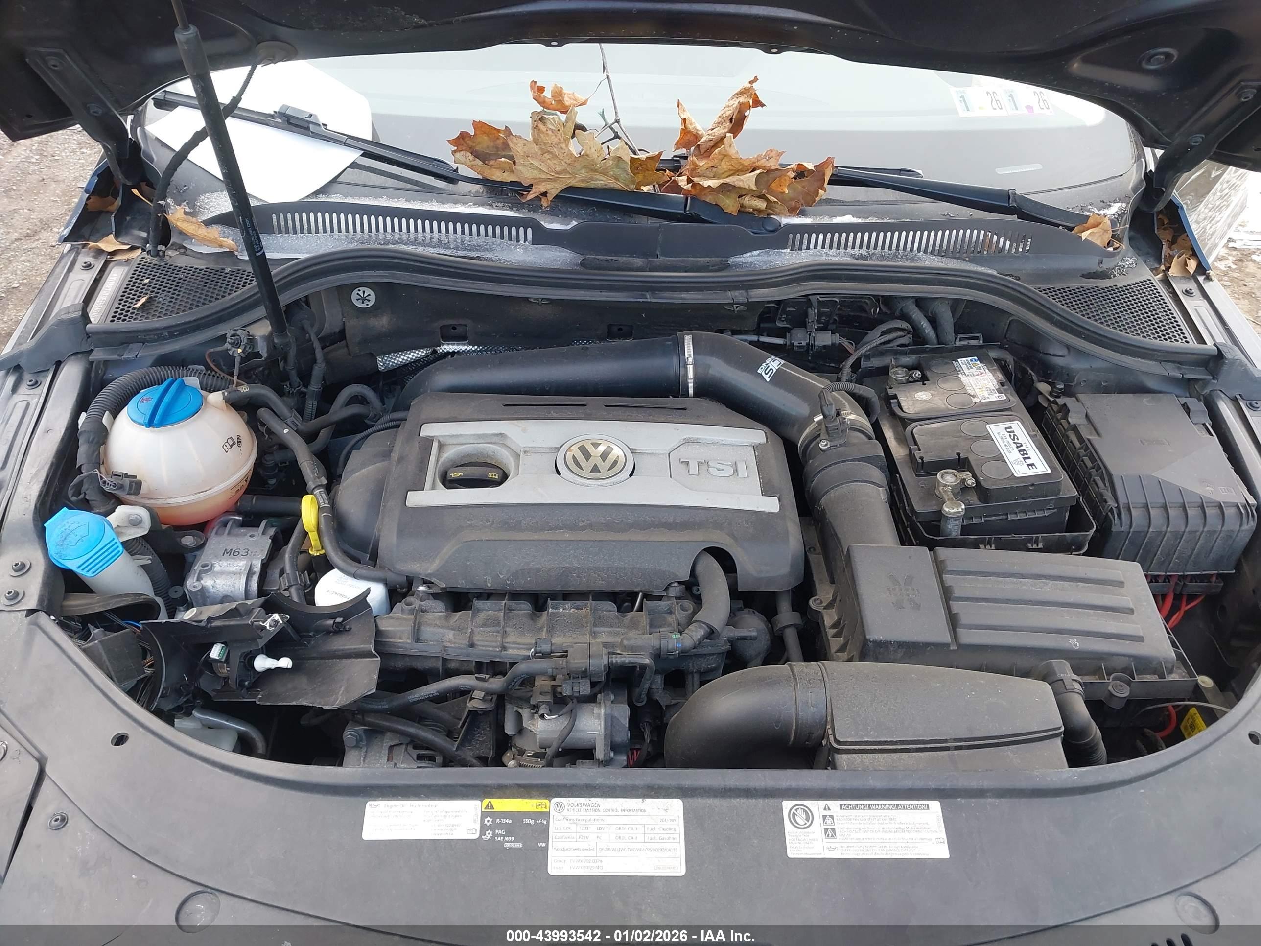 VOLKSWAGEN CC image 10