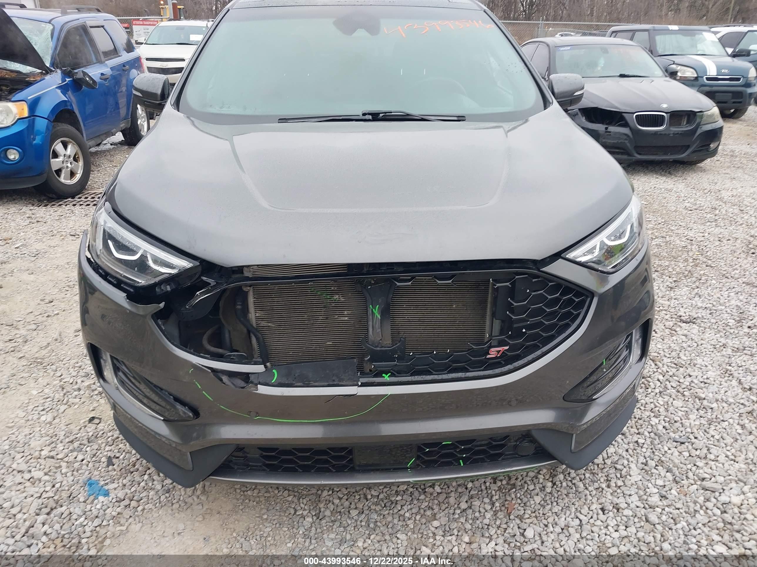 FORD EDGE image 6