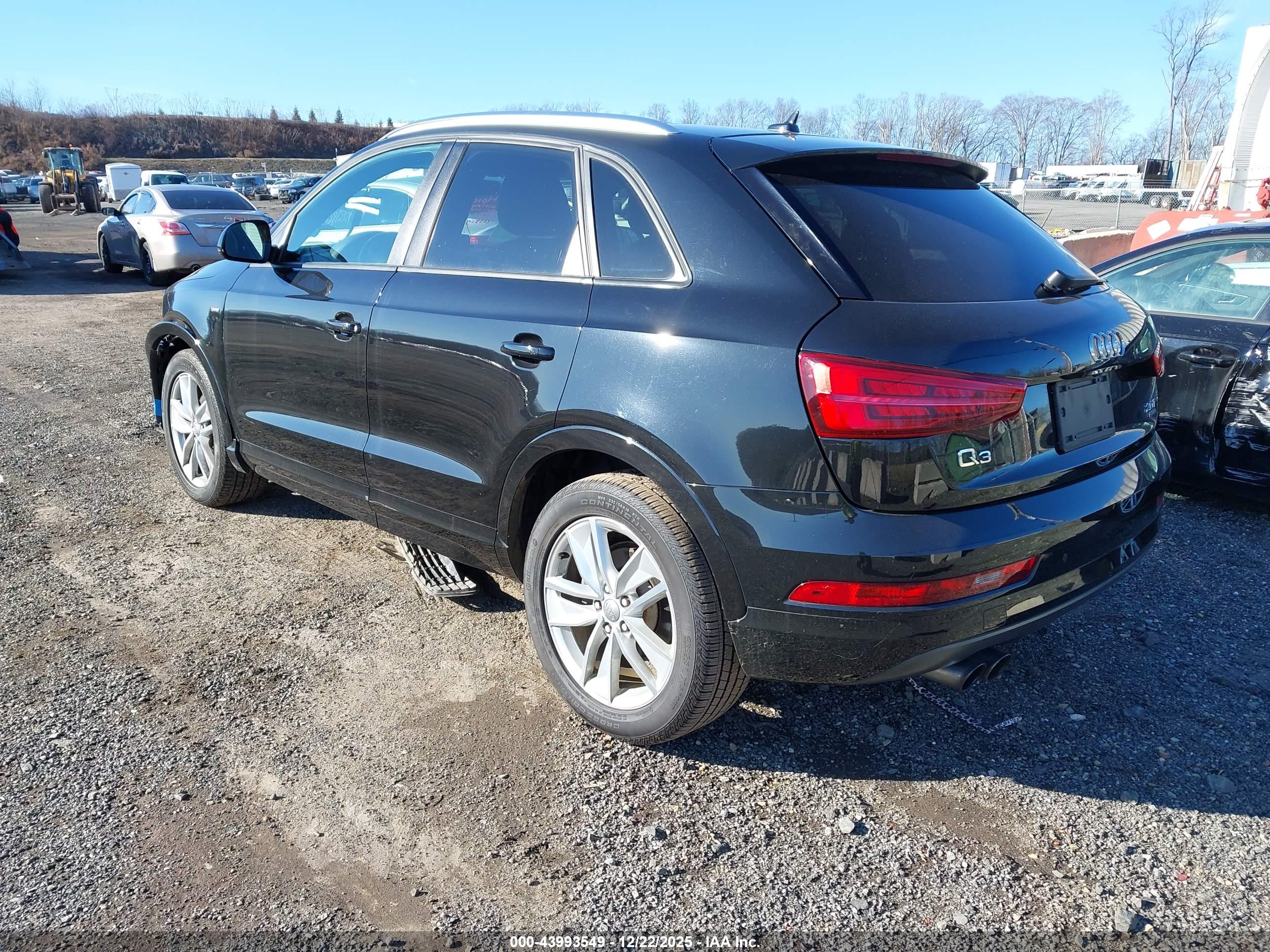 AUDI Q3 image 3