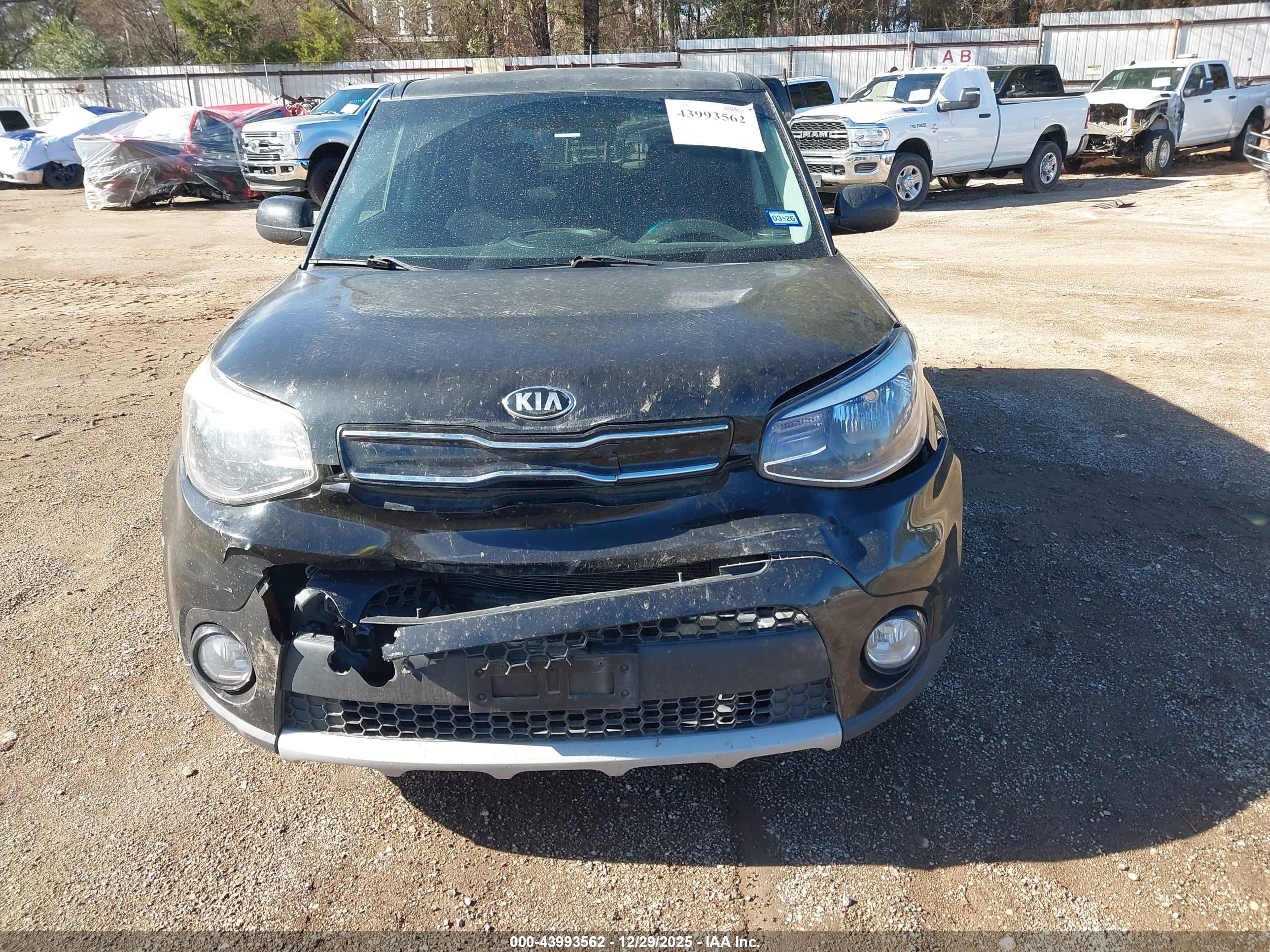 KIA SOUL image 6