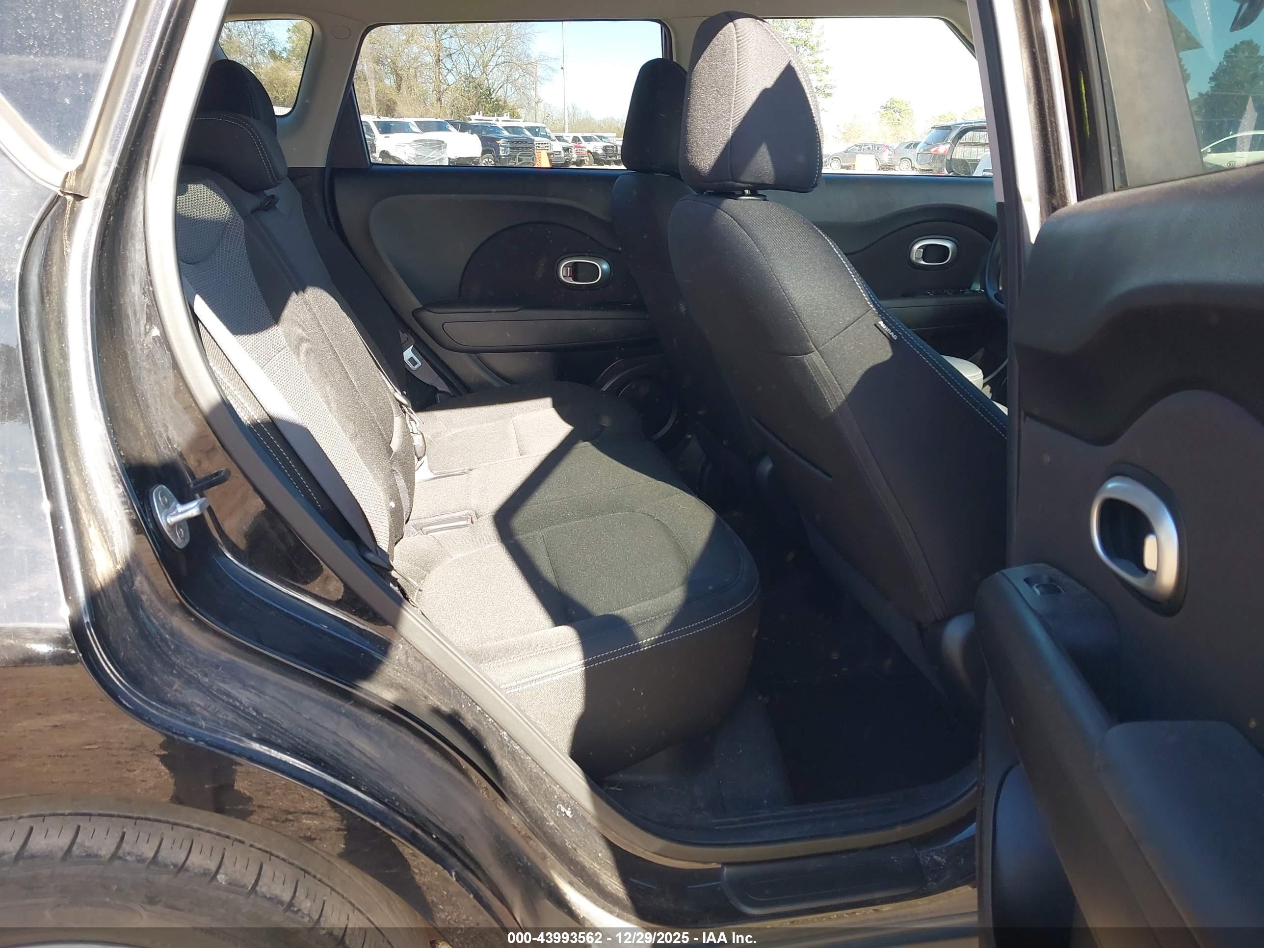 KIA SOUL image 8