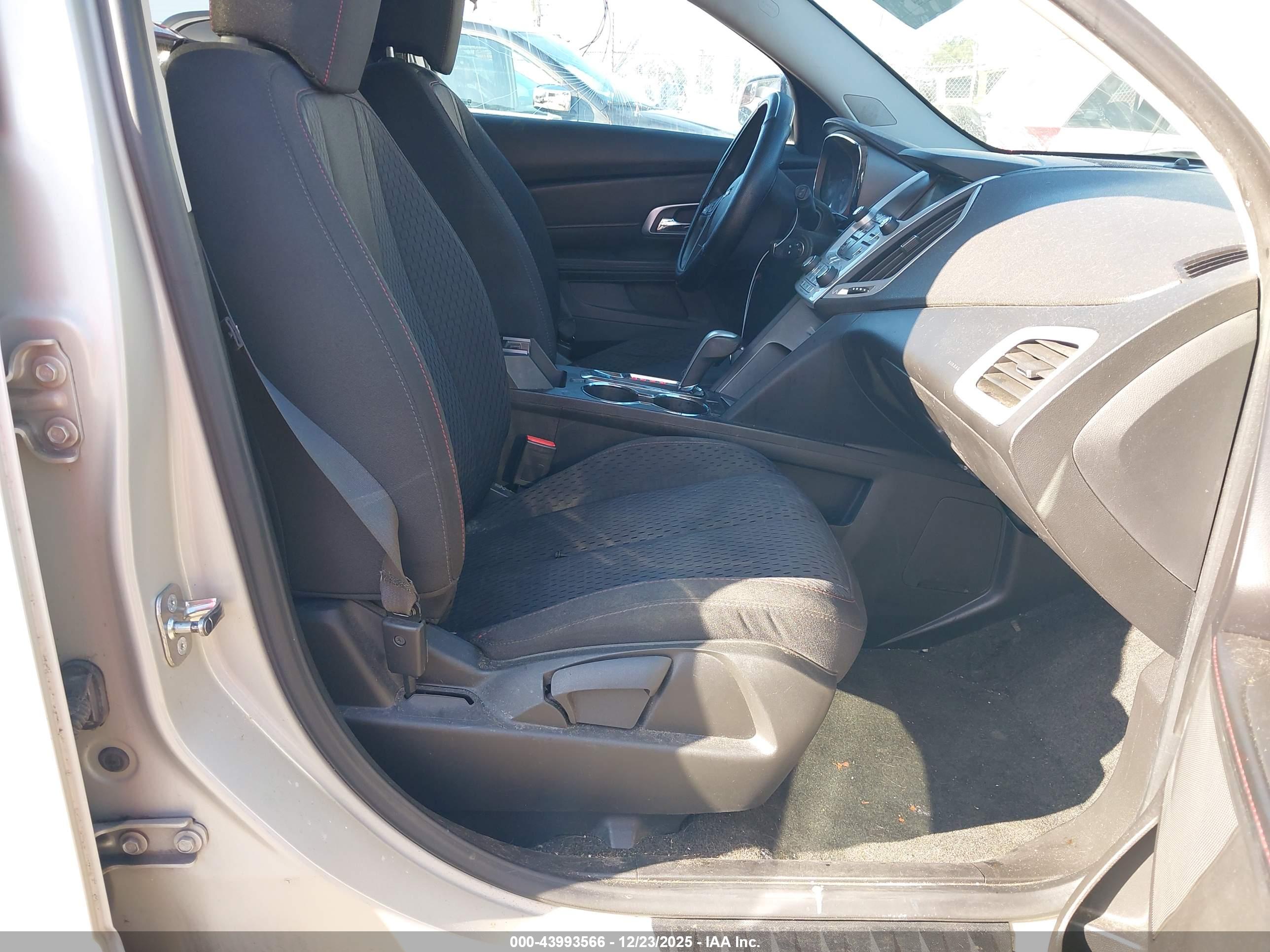 GMC TERRAIN image 5