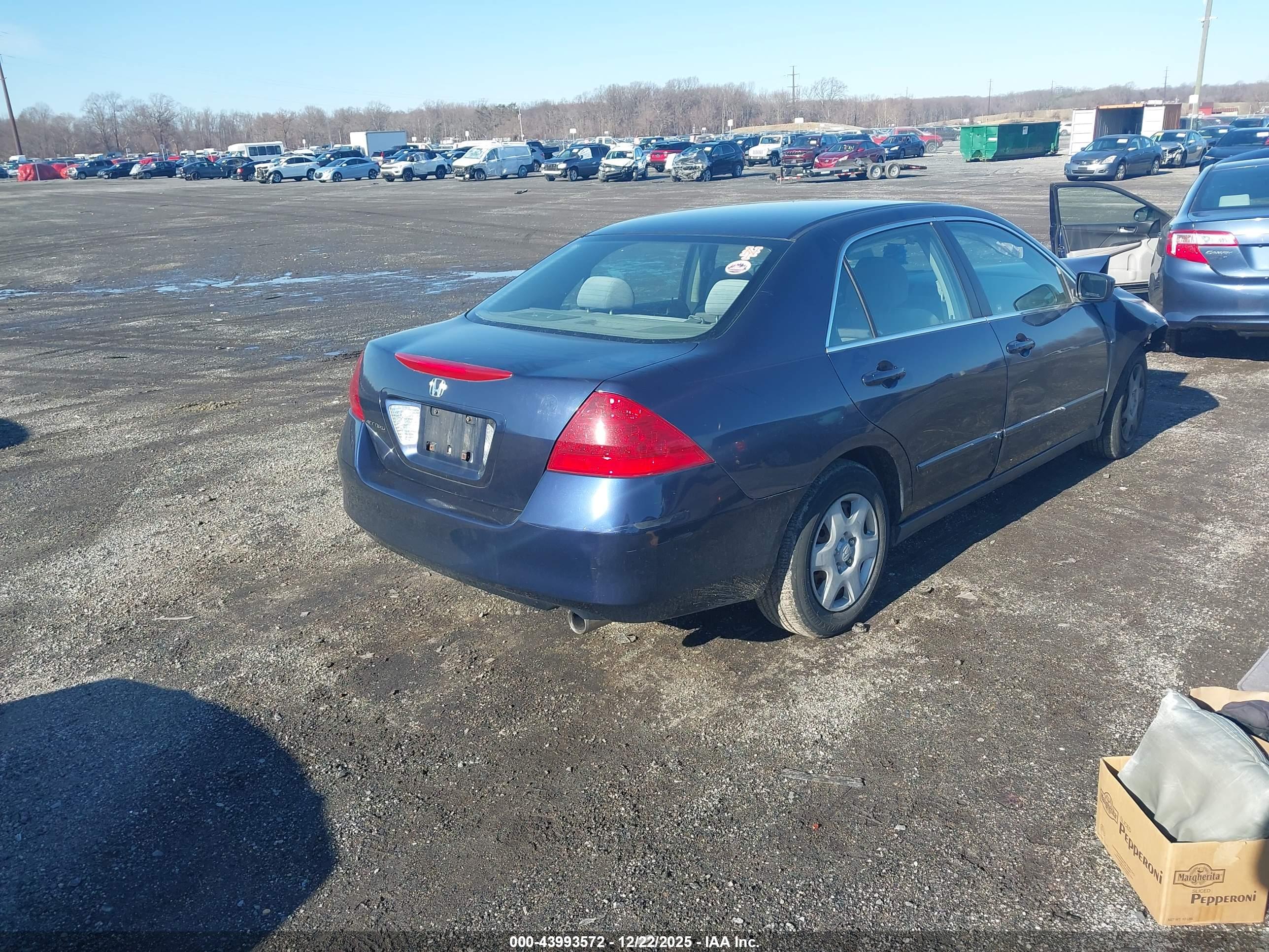 HONDA ACCORD image 4