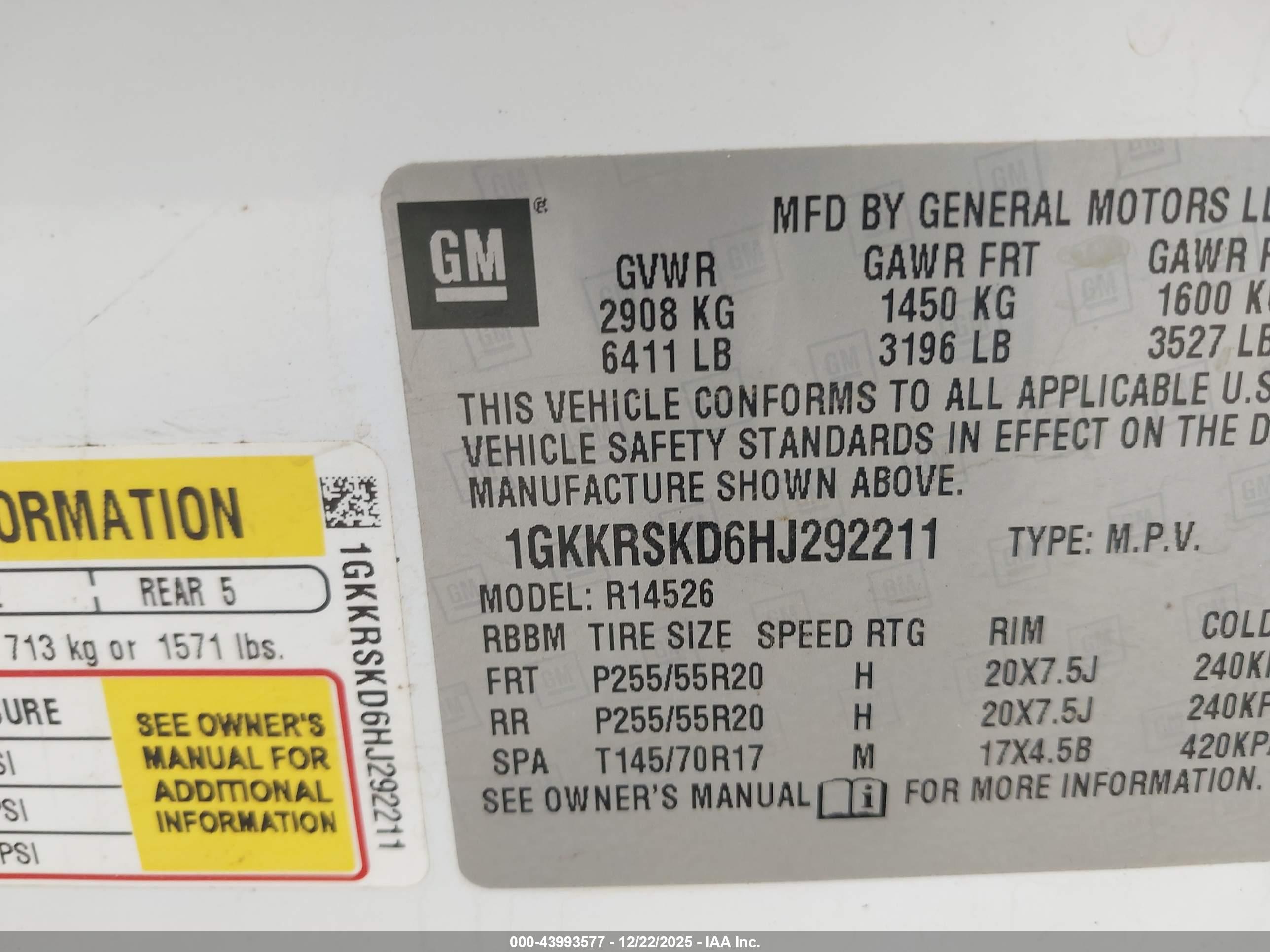 GMC ACADIA image 9