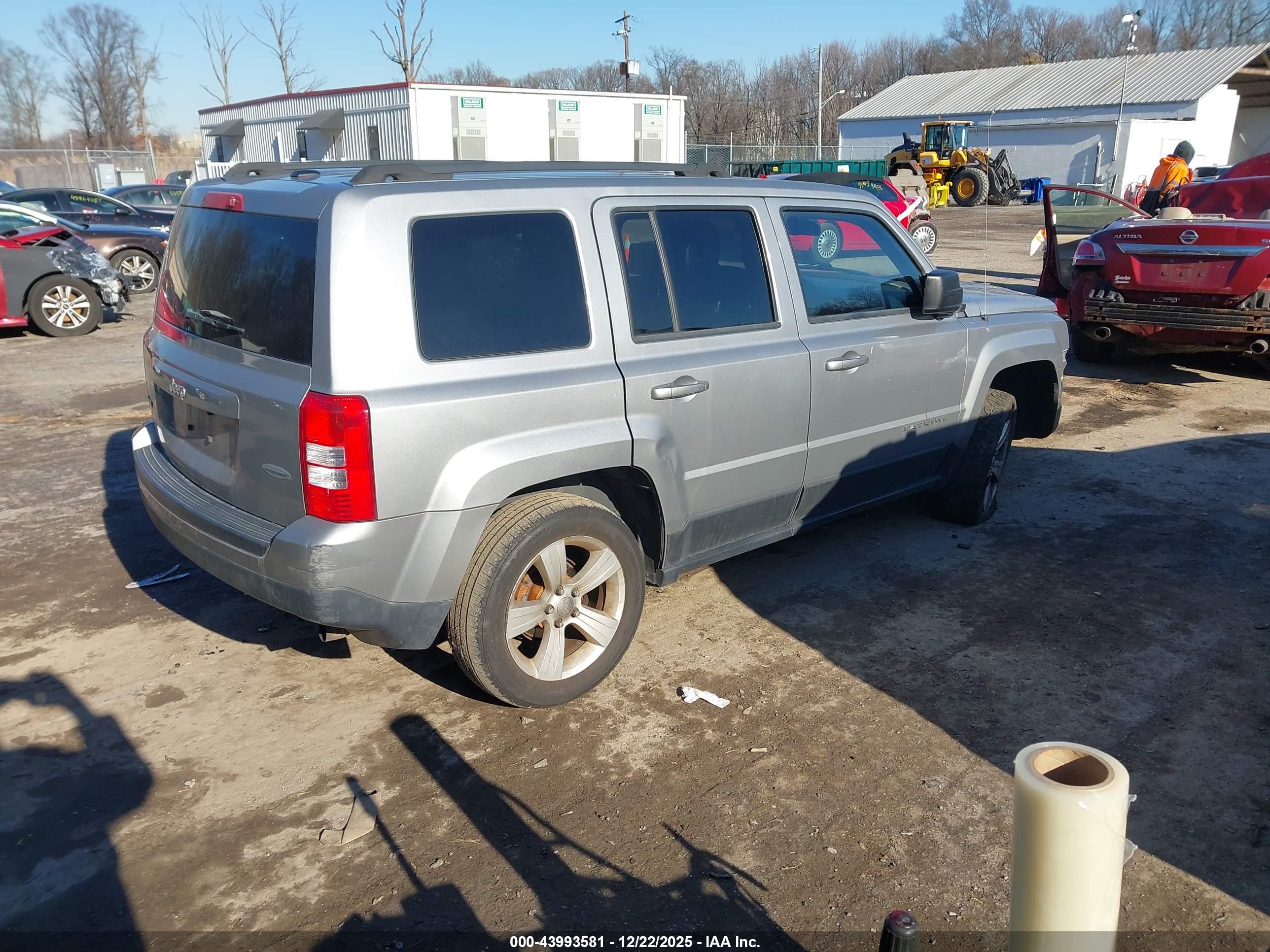 JEEP PATRIOT image 4