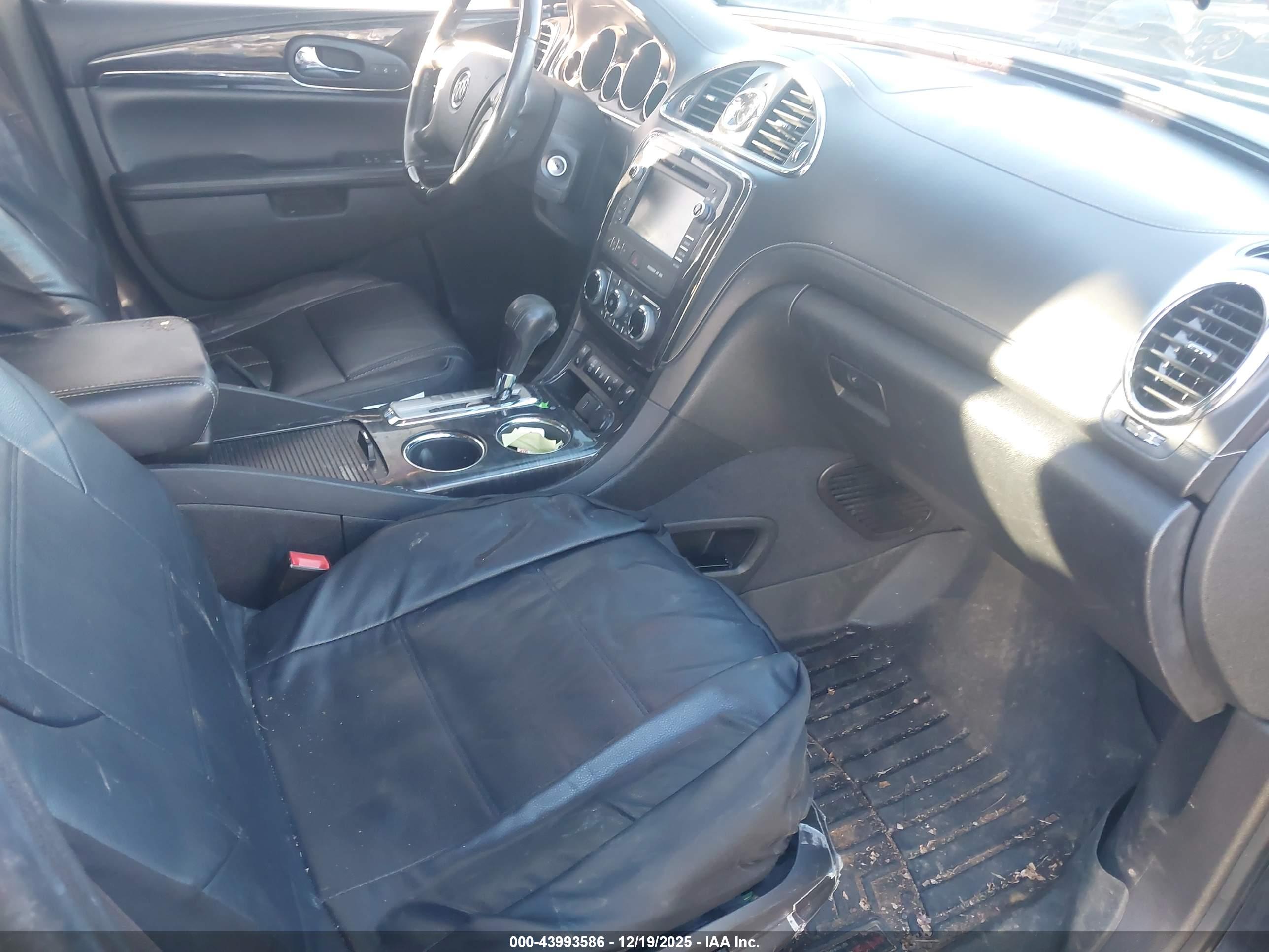 BUICK ENCLAVE image 5