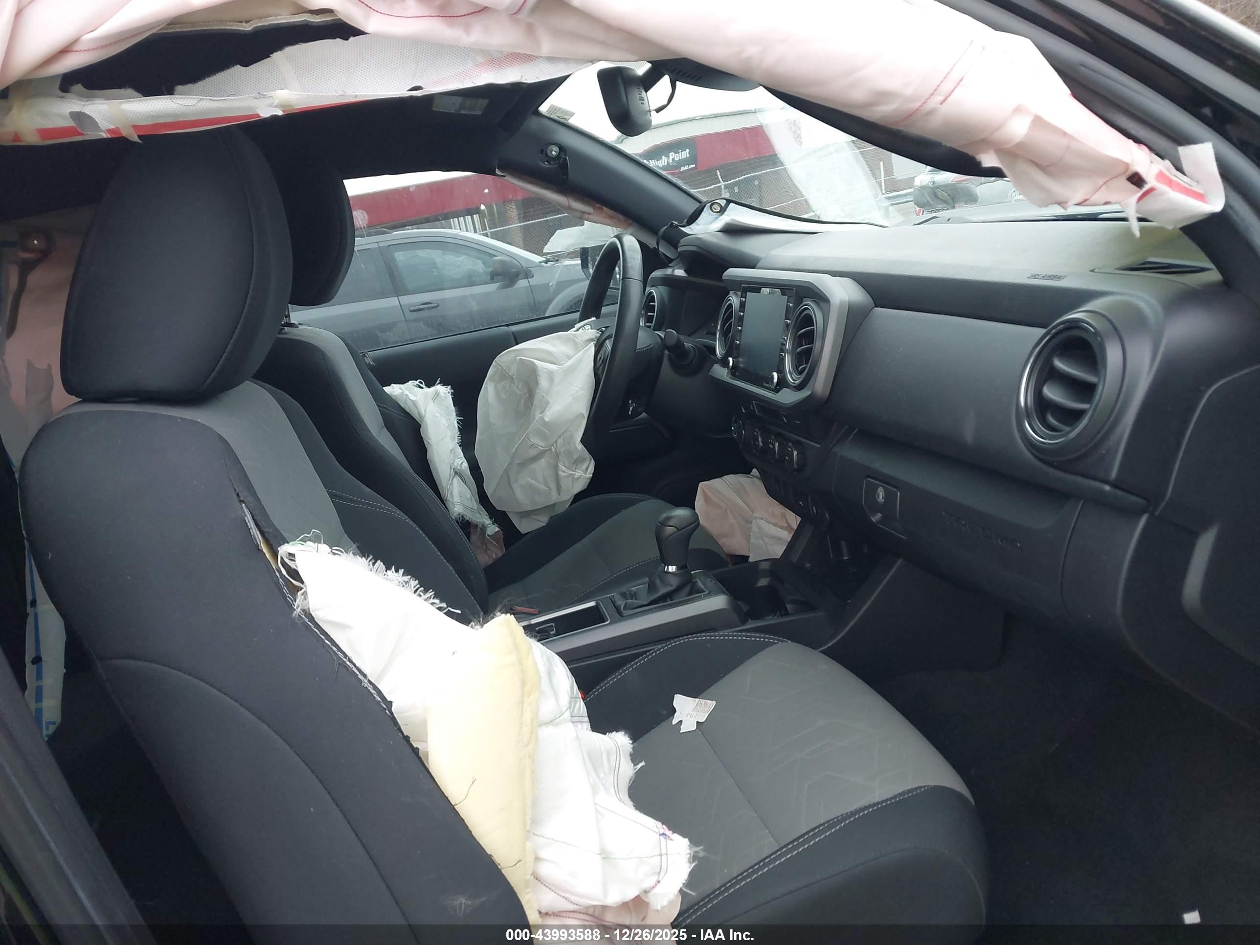 TOYOTA TACOMA image 5