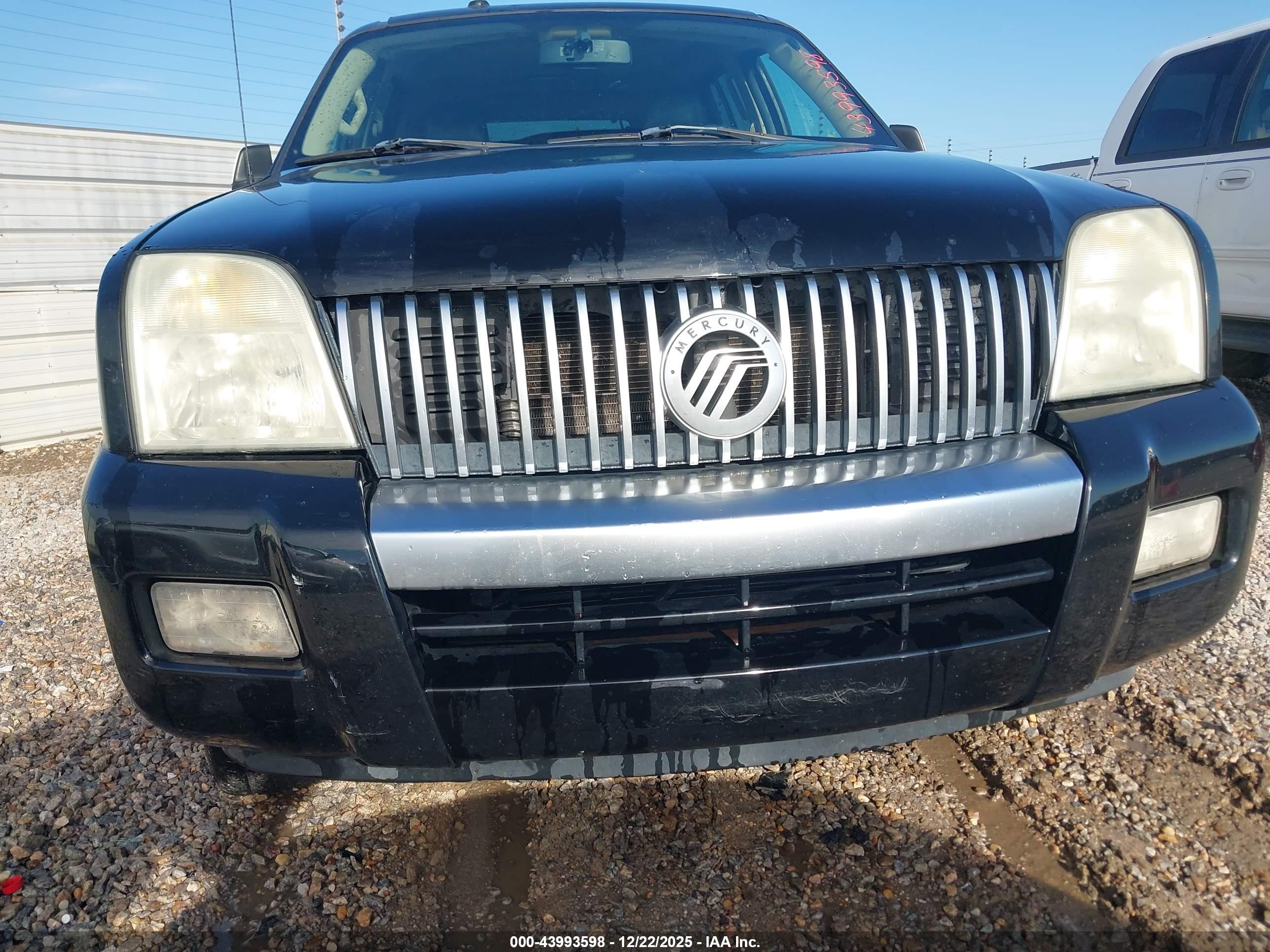 MERCURY MOUNTAINEER image 6