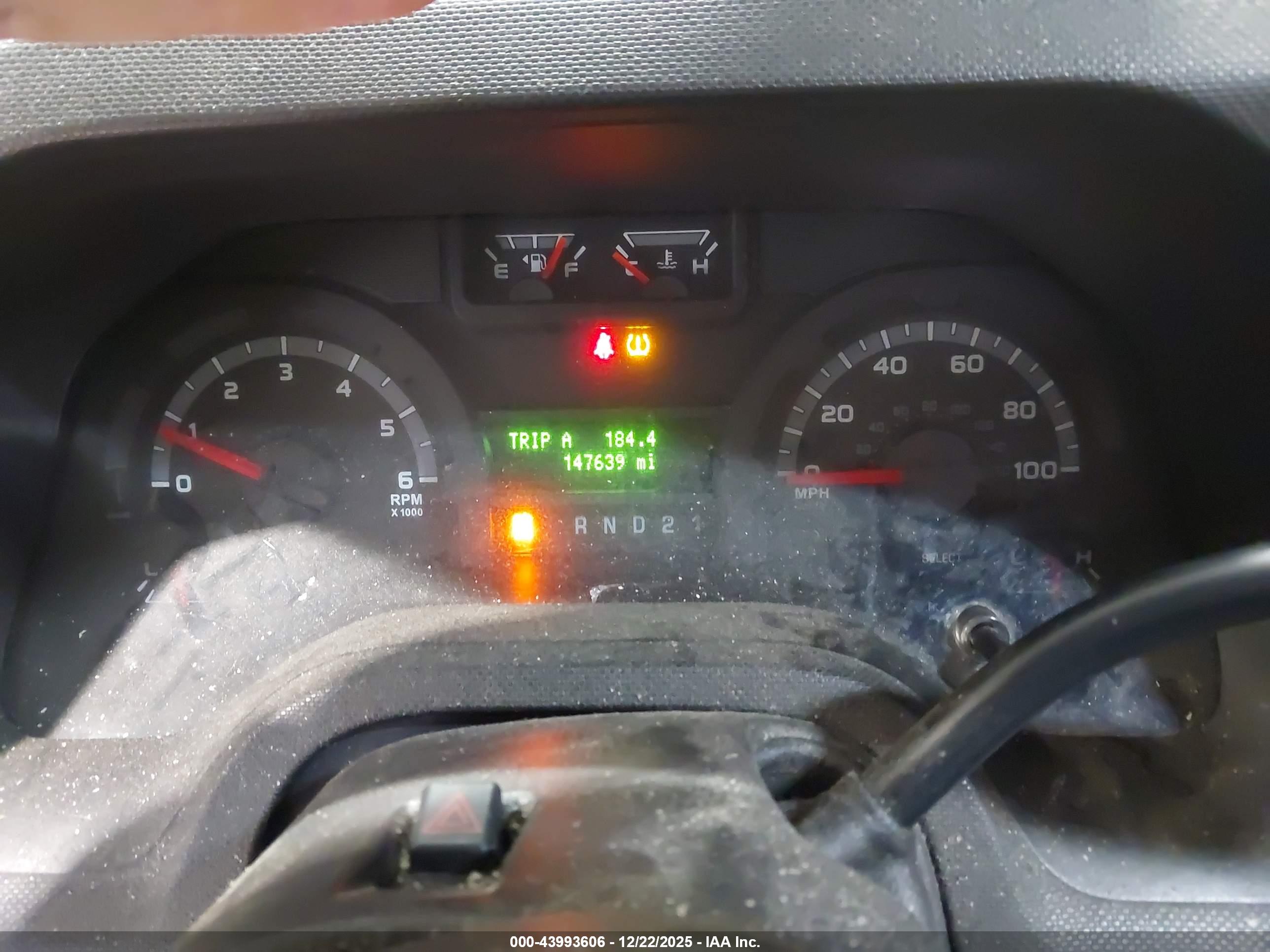 FORD E-250 image 7