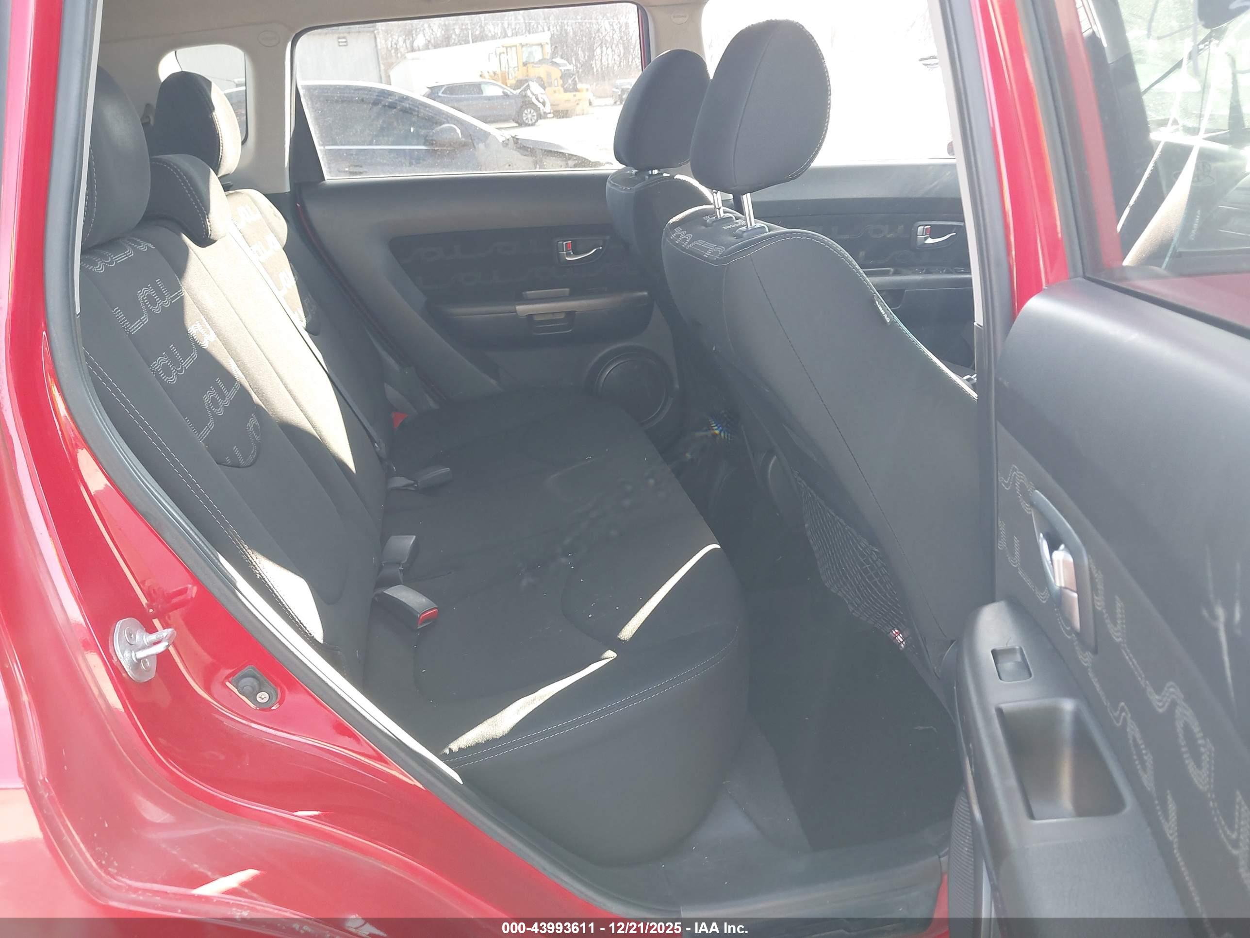 KIA SOUL image 8