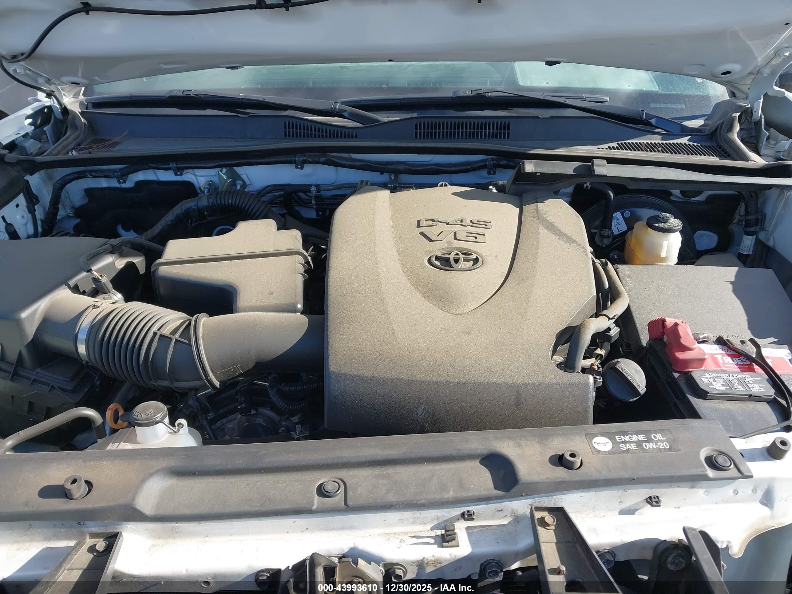TOYOTA TACOMA image 10