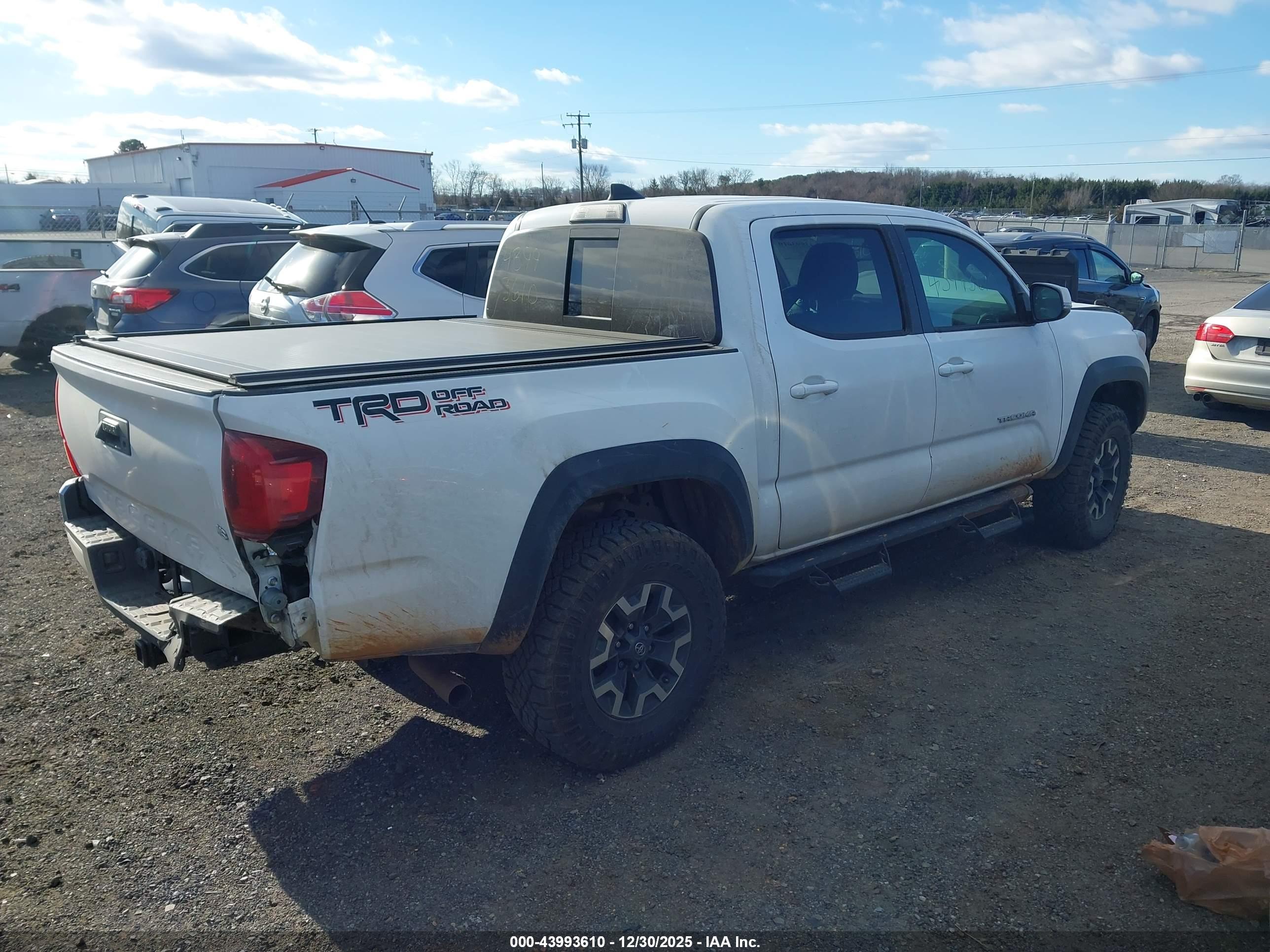 TOYOTA TACOMA image 4