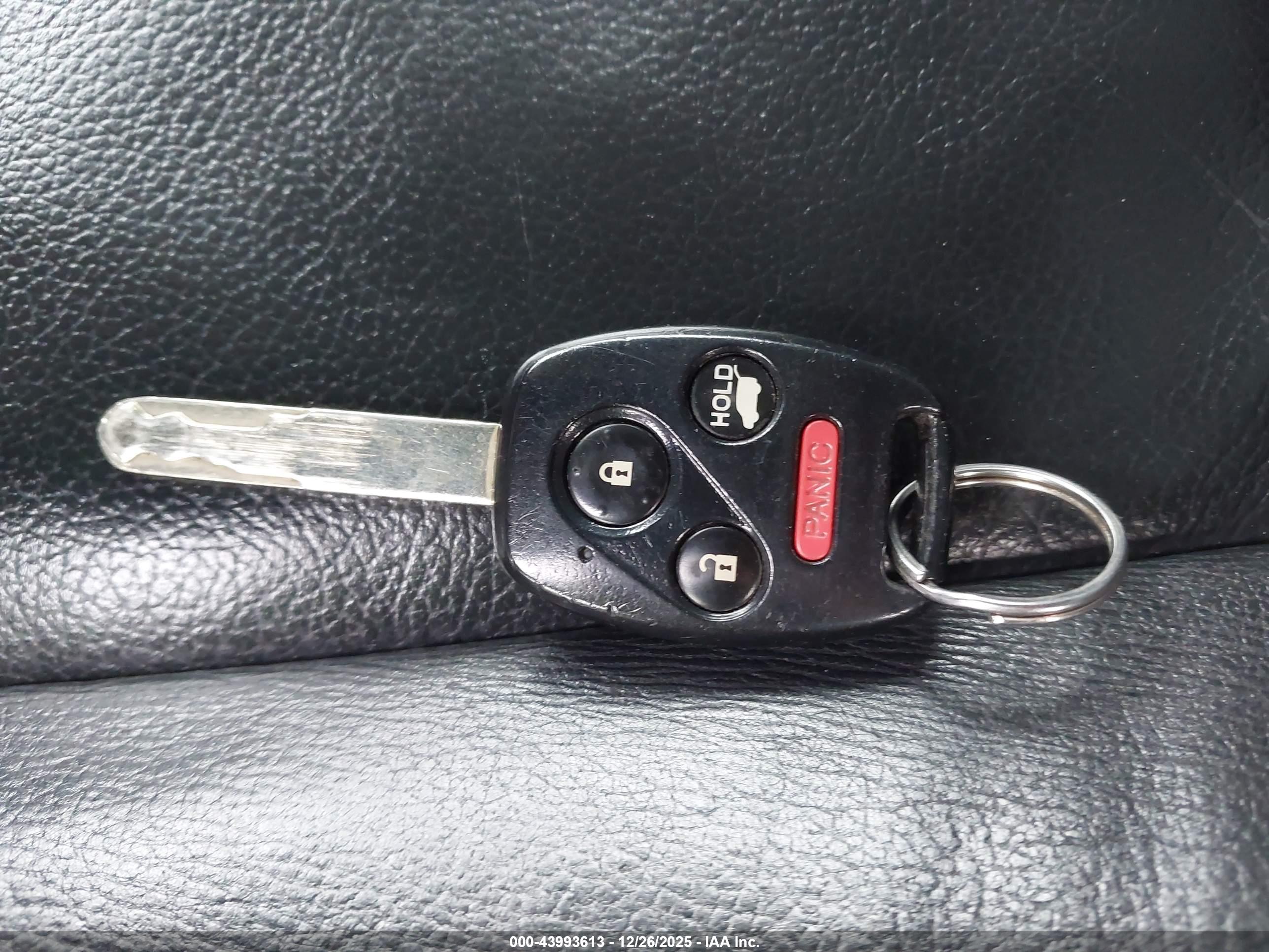 HONDA PILOT image 11