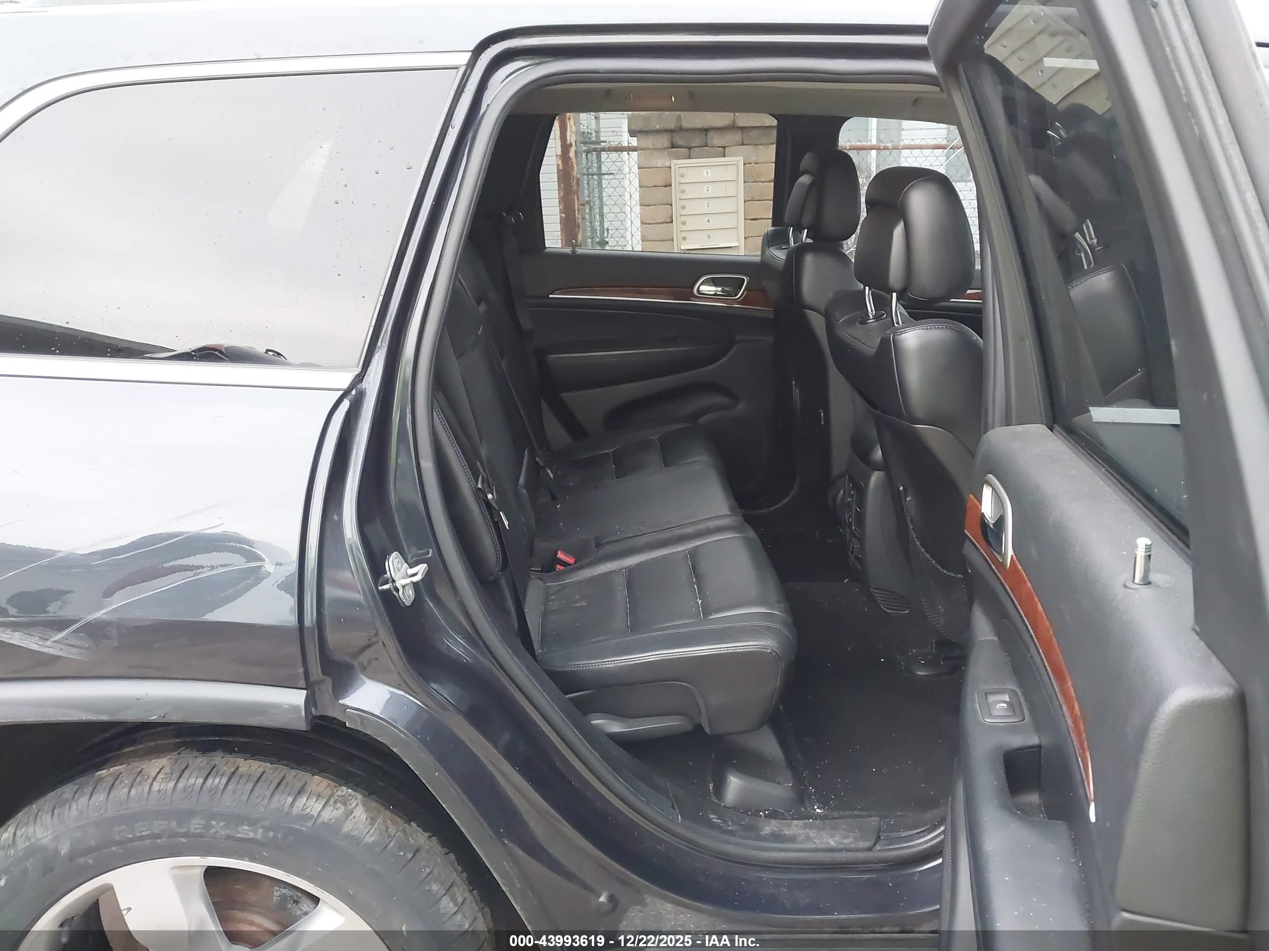 JEEP GRAND image 8