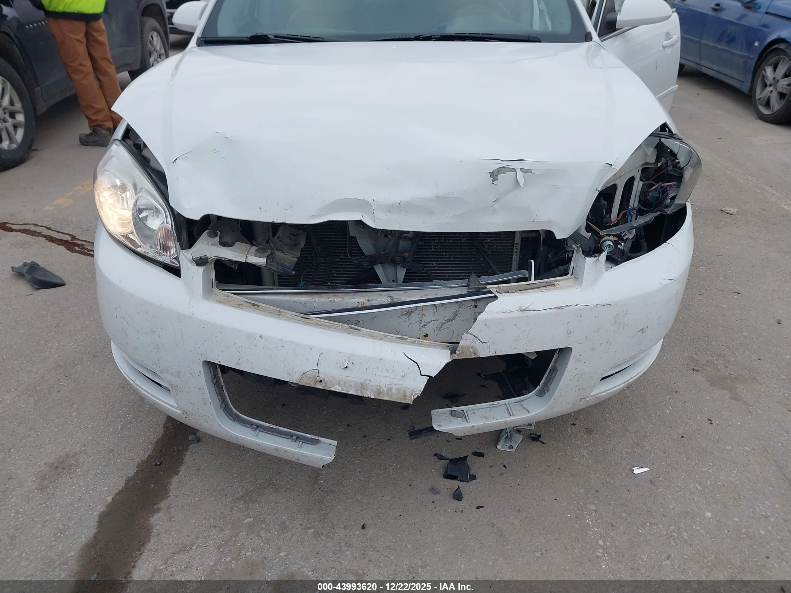 CHEVROLET IMPALA image 6