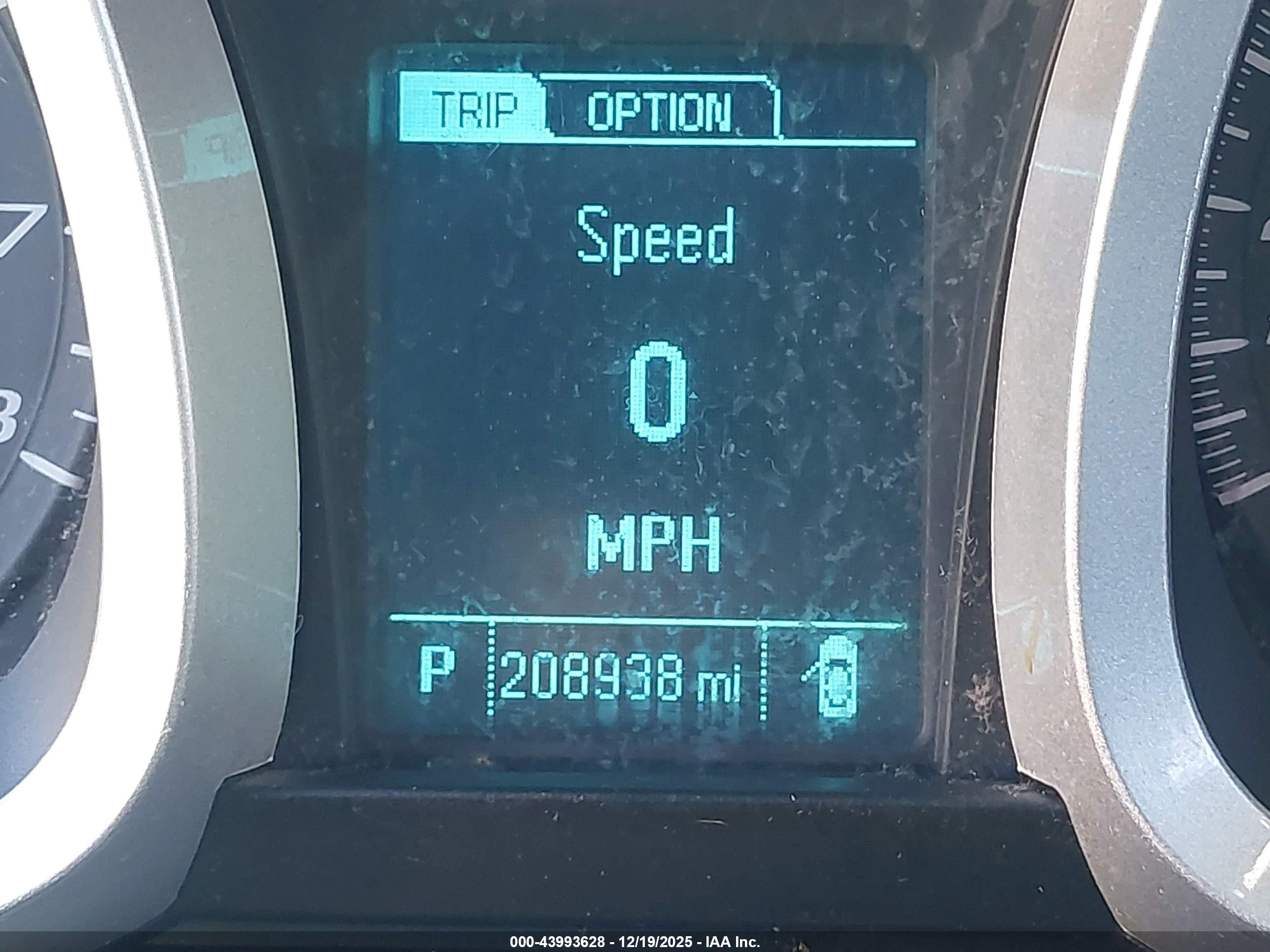 CHEVROLET EQUINOX image 7